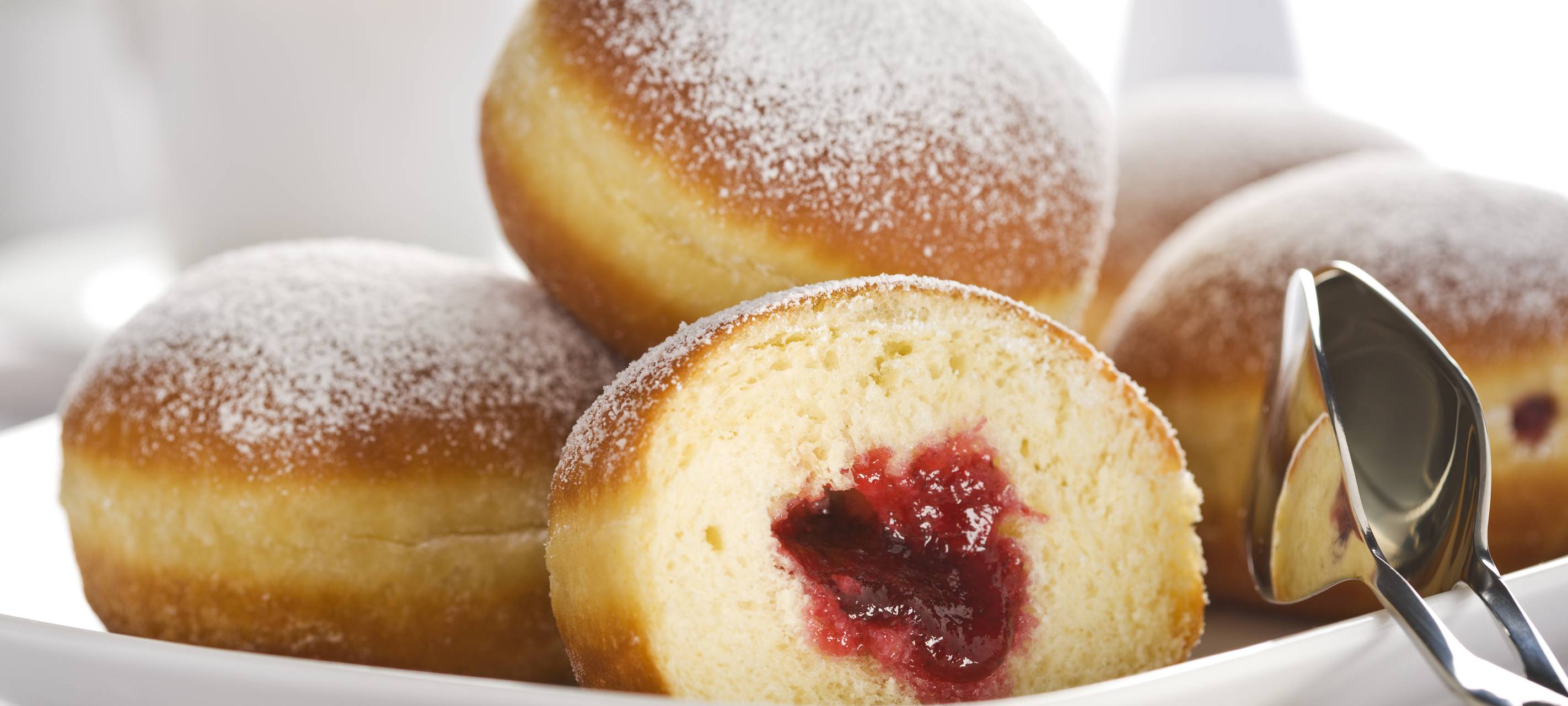 Bäckereien geht Himbeer-Marmelade für Berliner aus