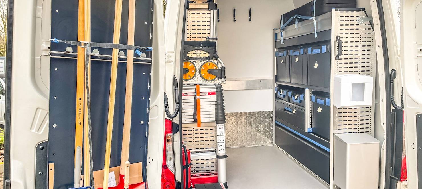 Neues Fahrzeug für Brandermittler der Kreispolizei