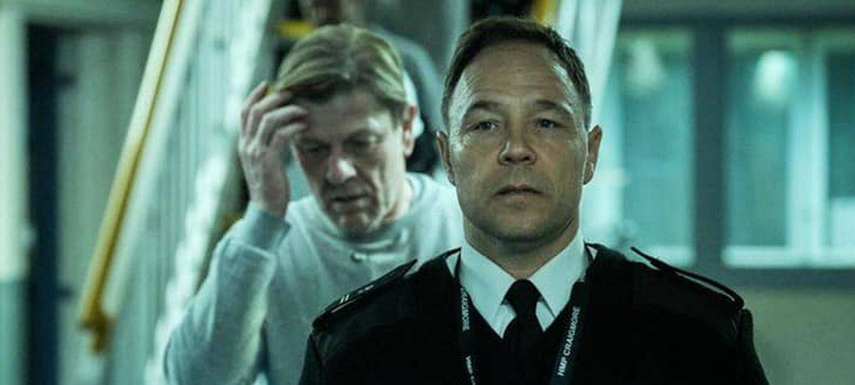 Eric kann Mark nicht mehr schützen.