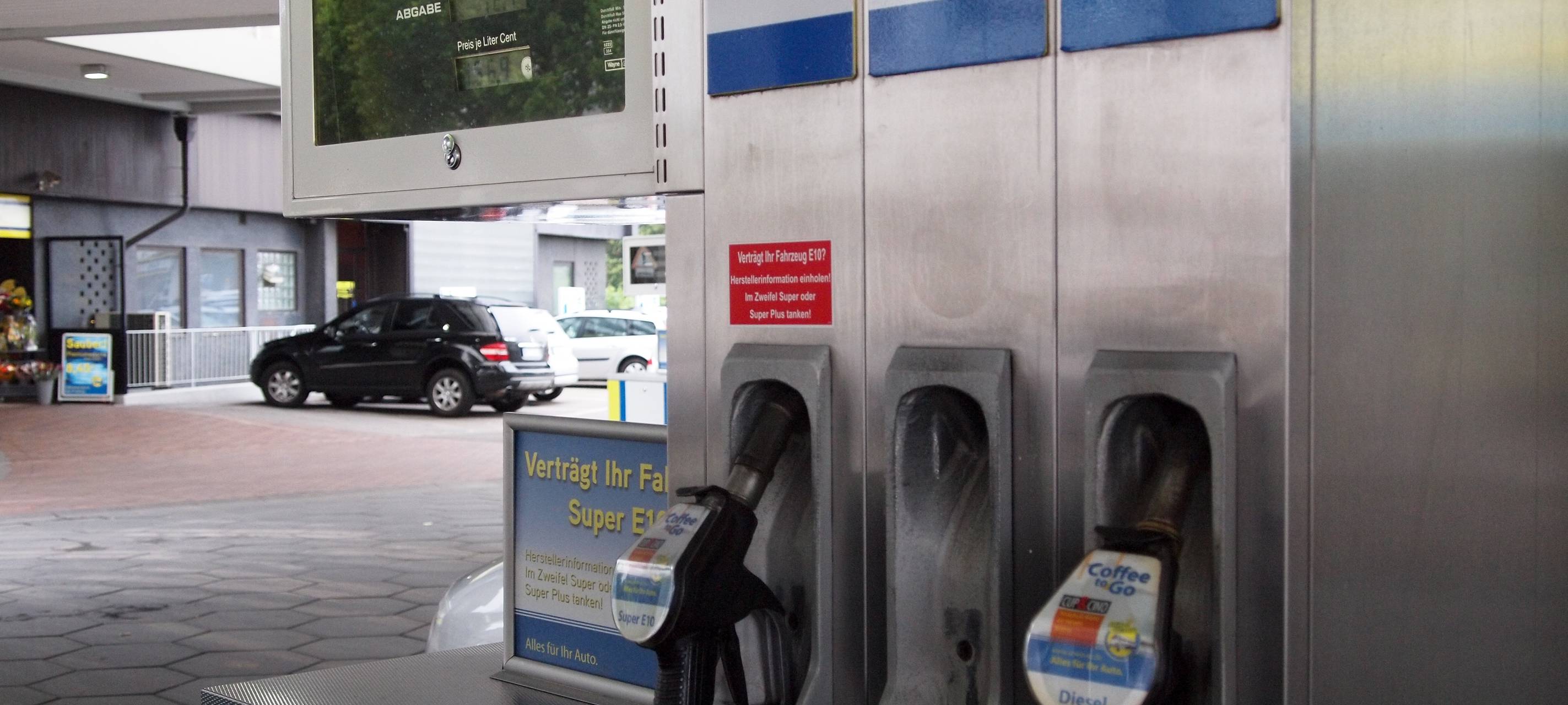 Benzinpreise sind weiter hoch