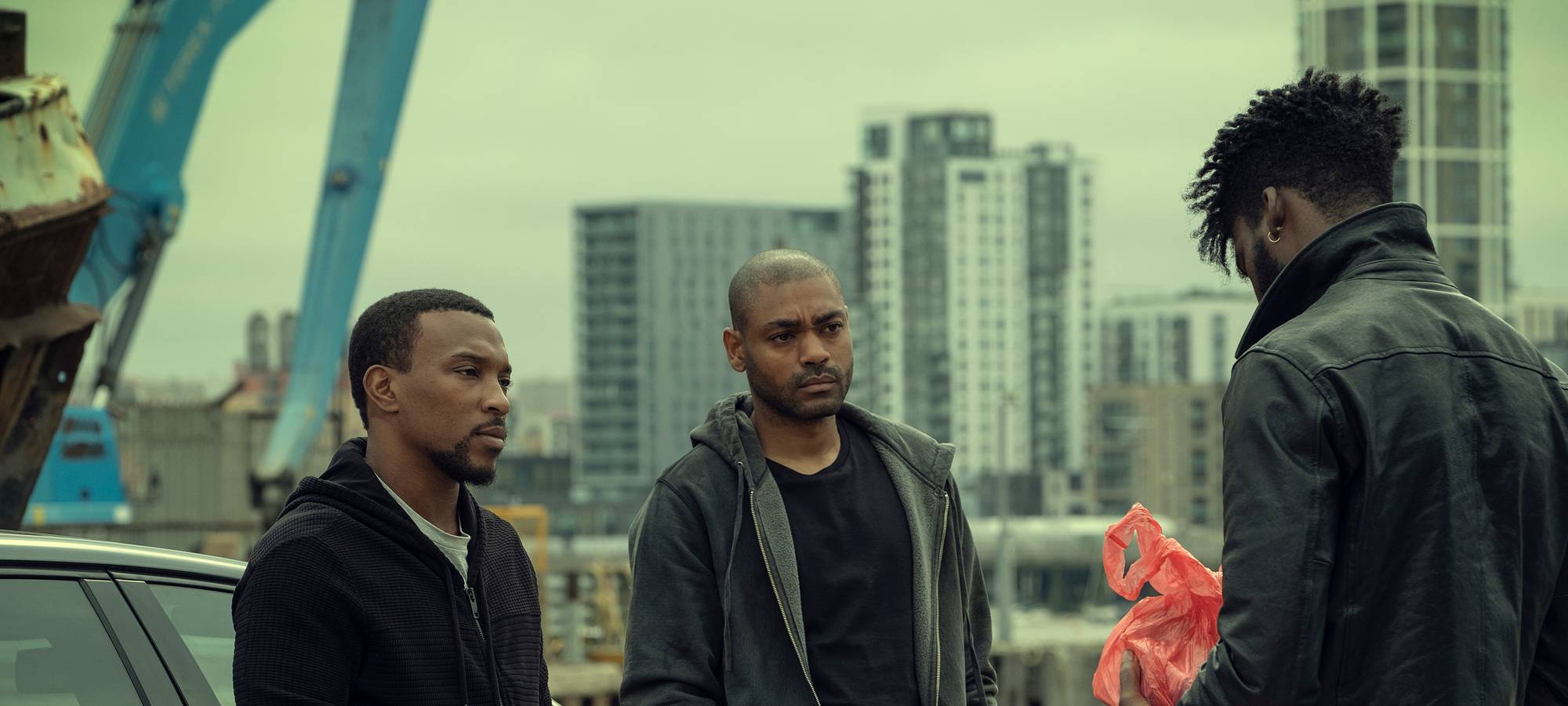 Die beiden Freunde wollen aufsteigen.