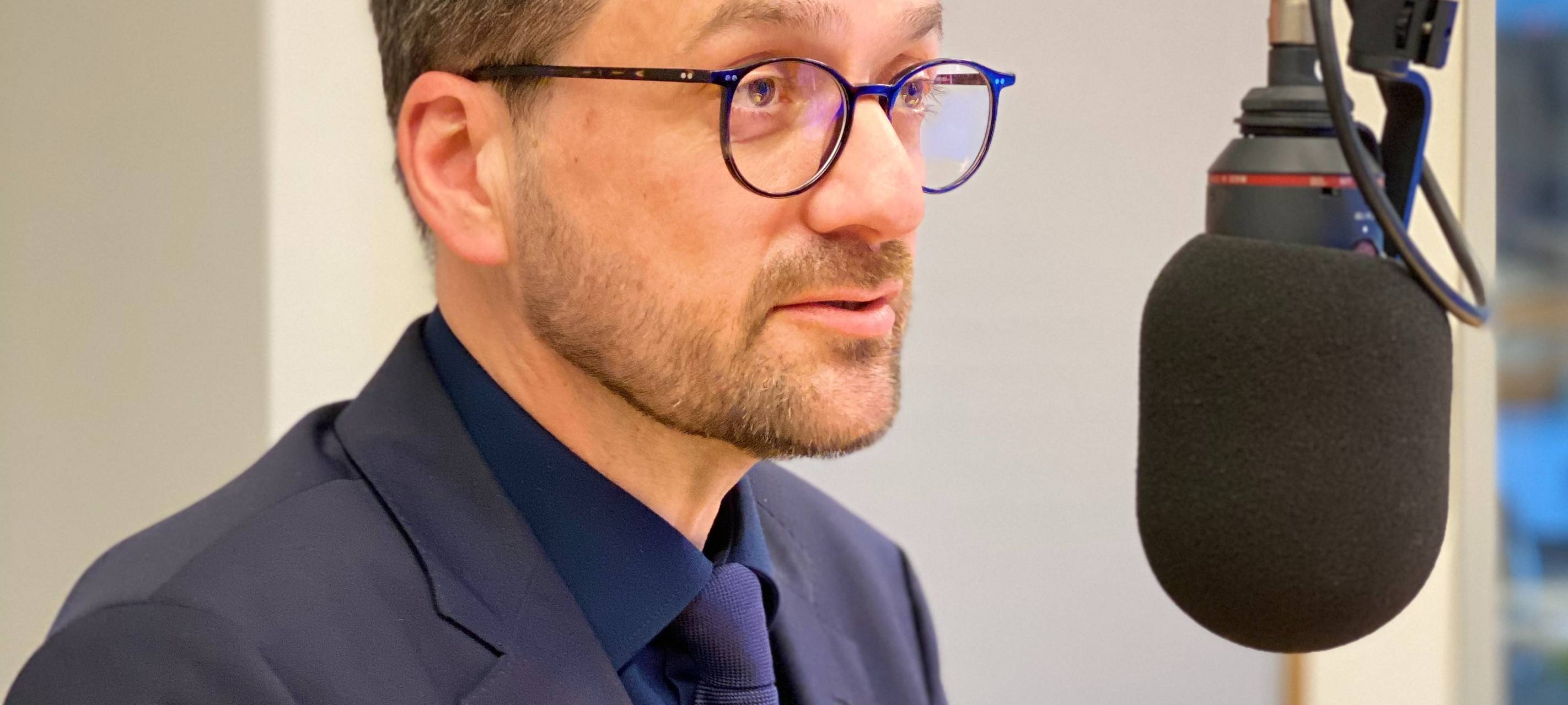 Vor Landtagswahl: Spitzenpolitiker in Neuss