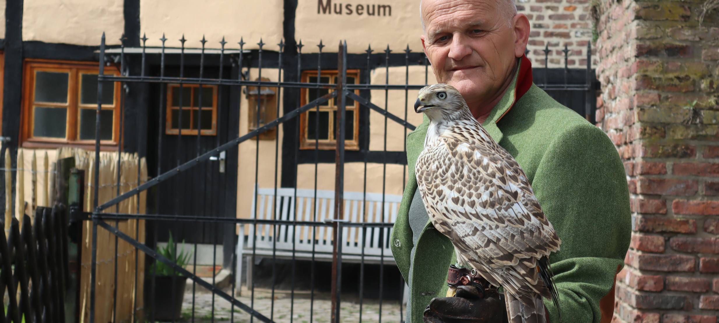 Falknereimuseum in Dormagen-Zons