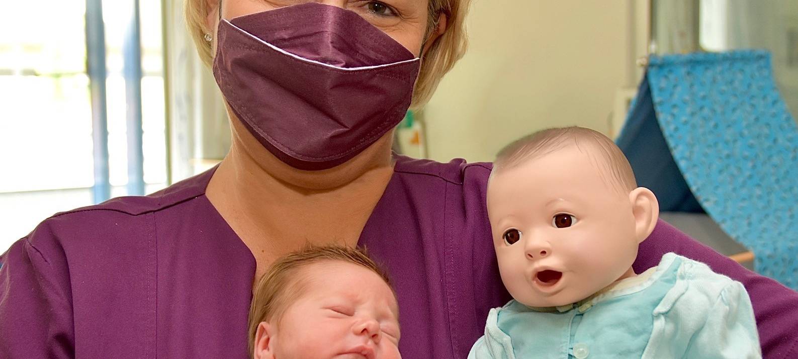 Übungs-Baby-Puppe für Neusser Kinderklinik