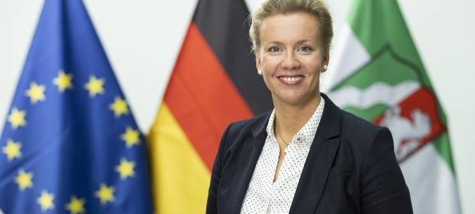 Das neue NRW-Kabinett: Die Minister von Schwarz-Grün