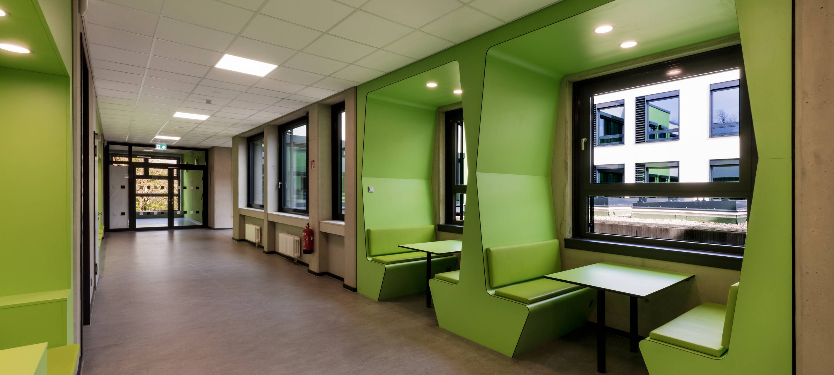 Gesamtschule Norf fördert Naturwissenschaften praxisnah