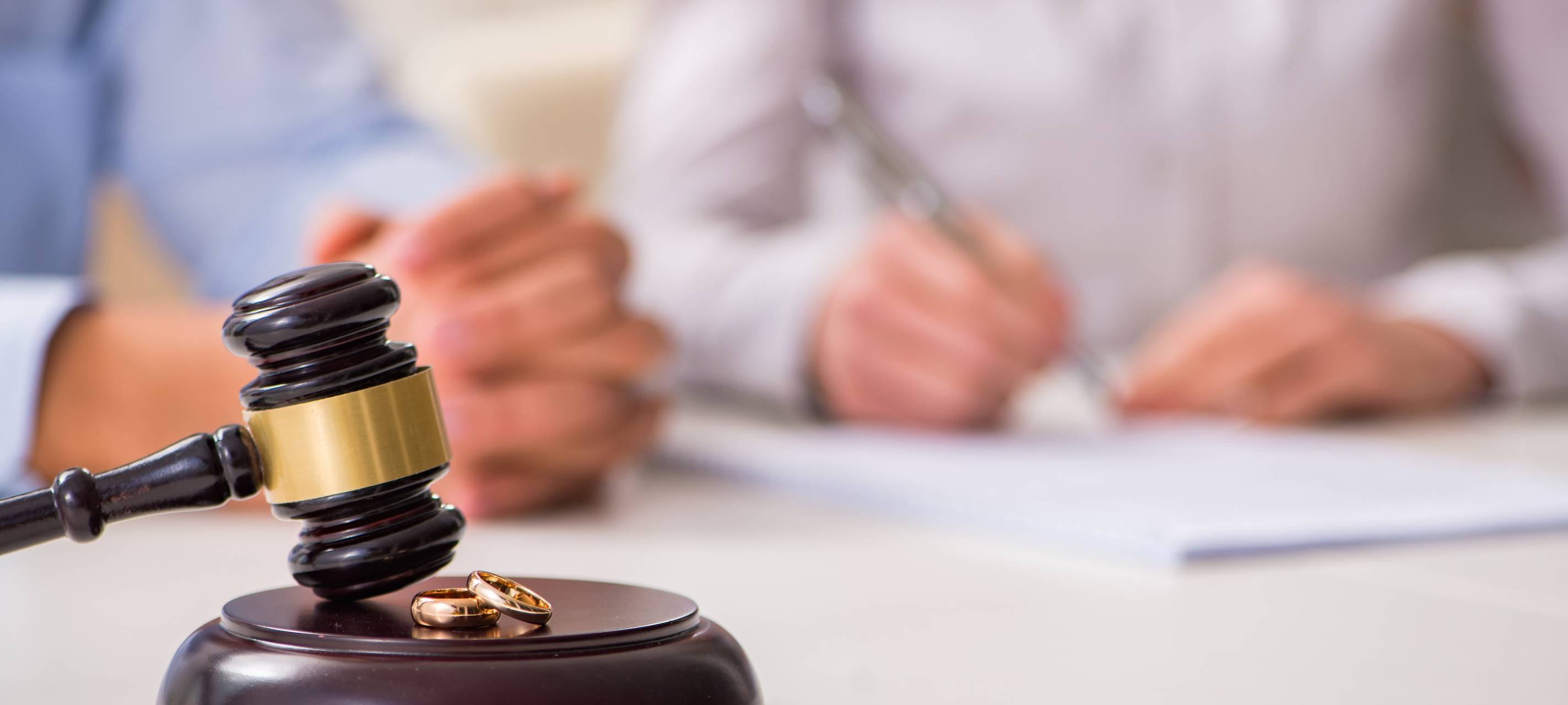 Weniger Scheidungen im Rhein-Kreis Neuss