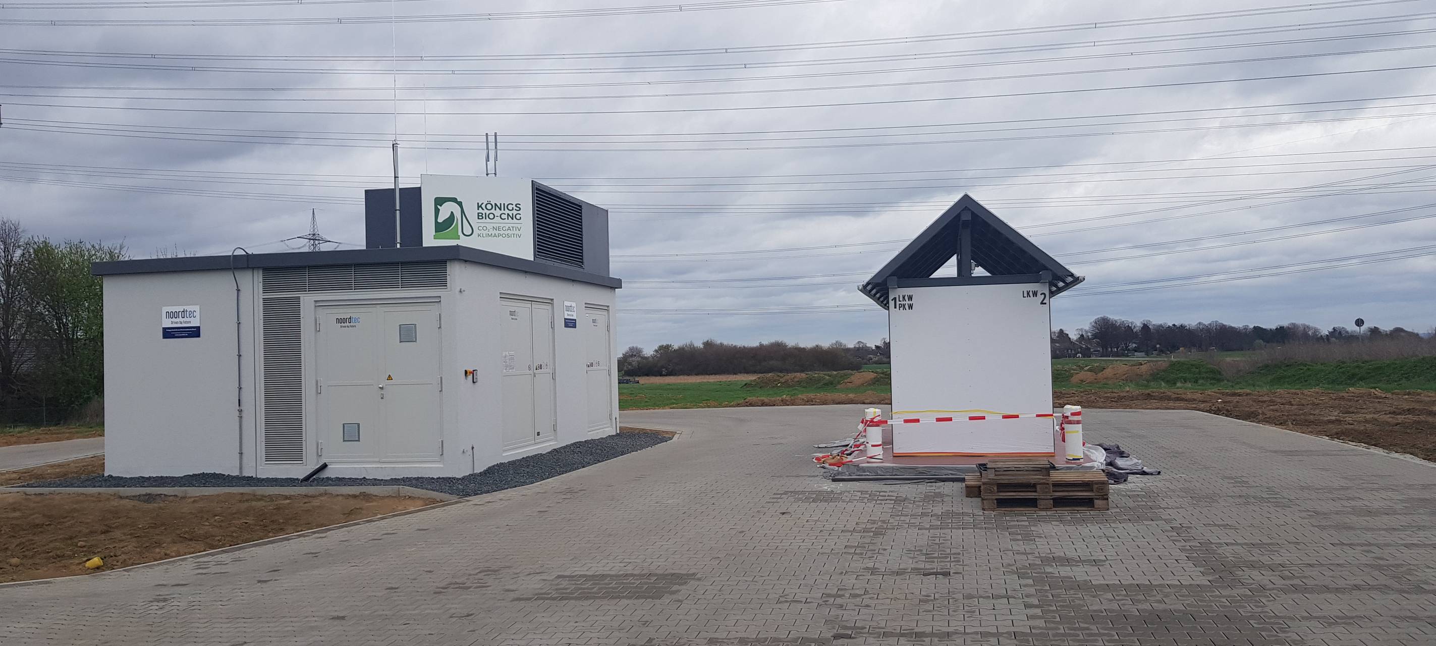 Die Pferdemist-Tankstelle von Neuss Hoisten