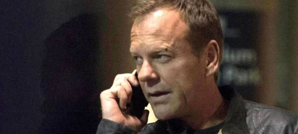 John muss weitere Einzelheiten rausfinden.