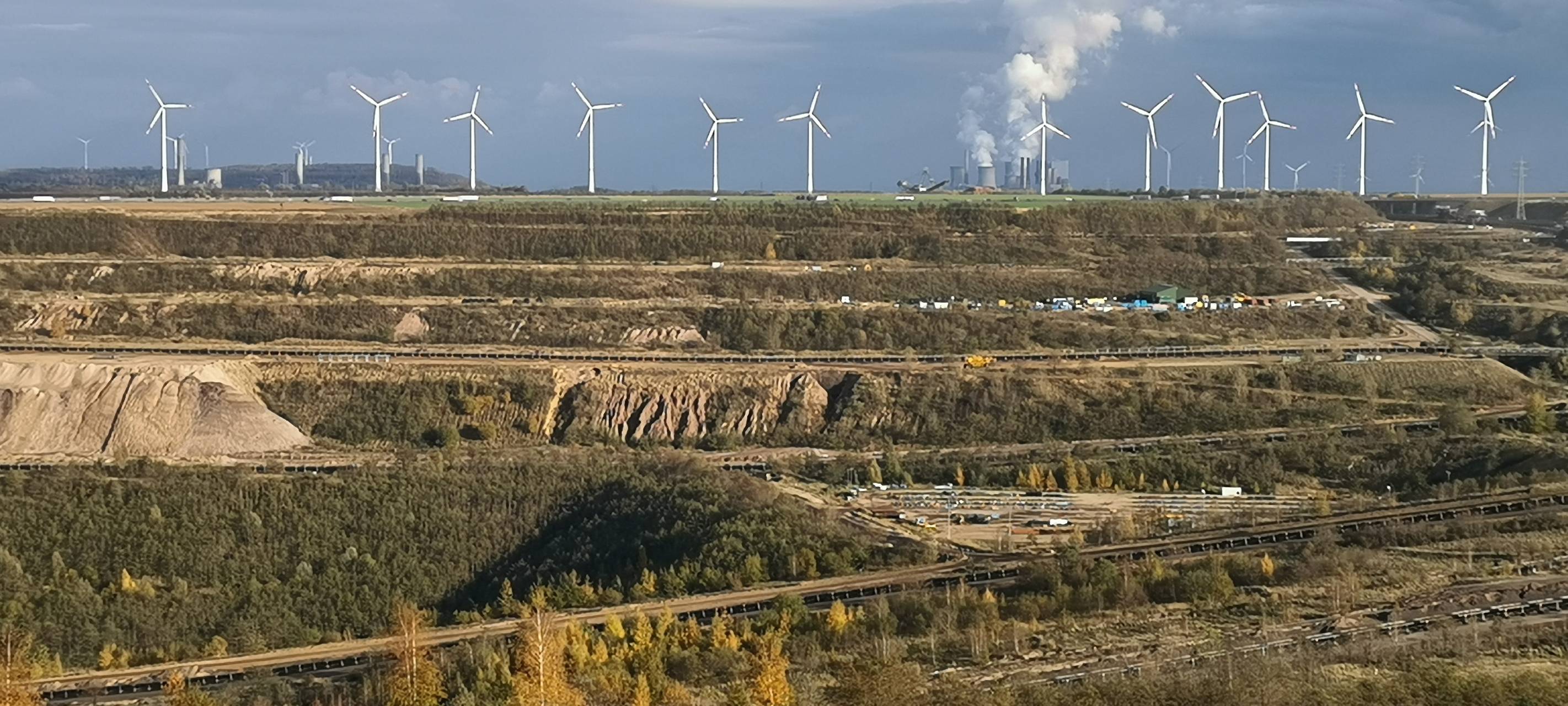 Neuer Windpark an A44n in Jüchen