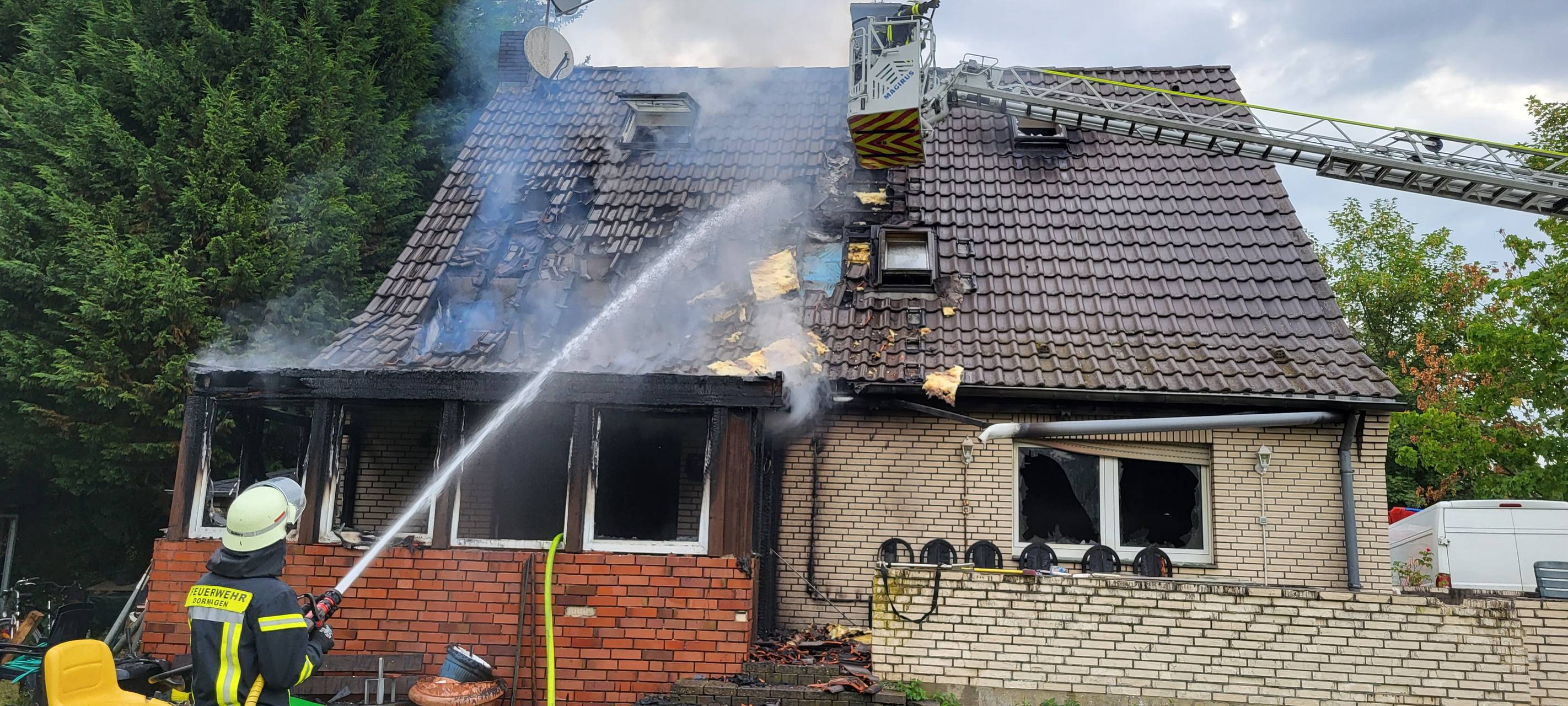 Leiche bei Brand in Dormagen-Ückerath entdeckt