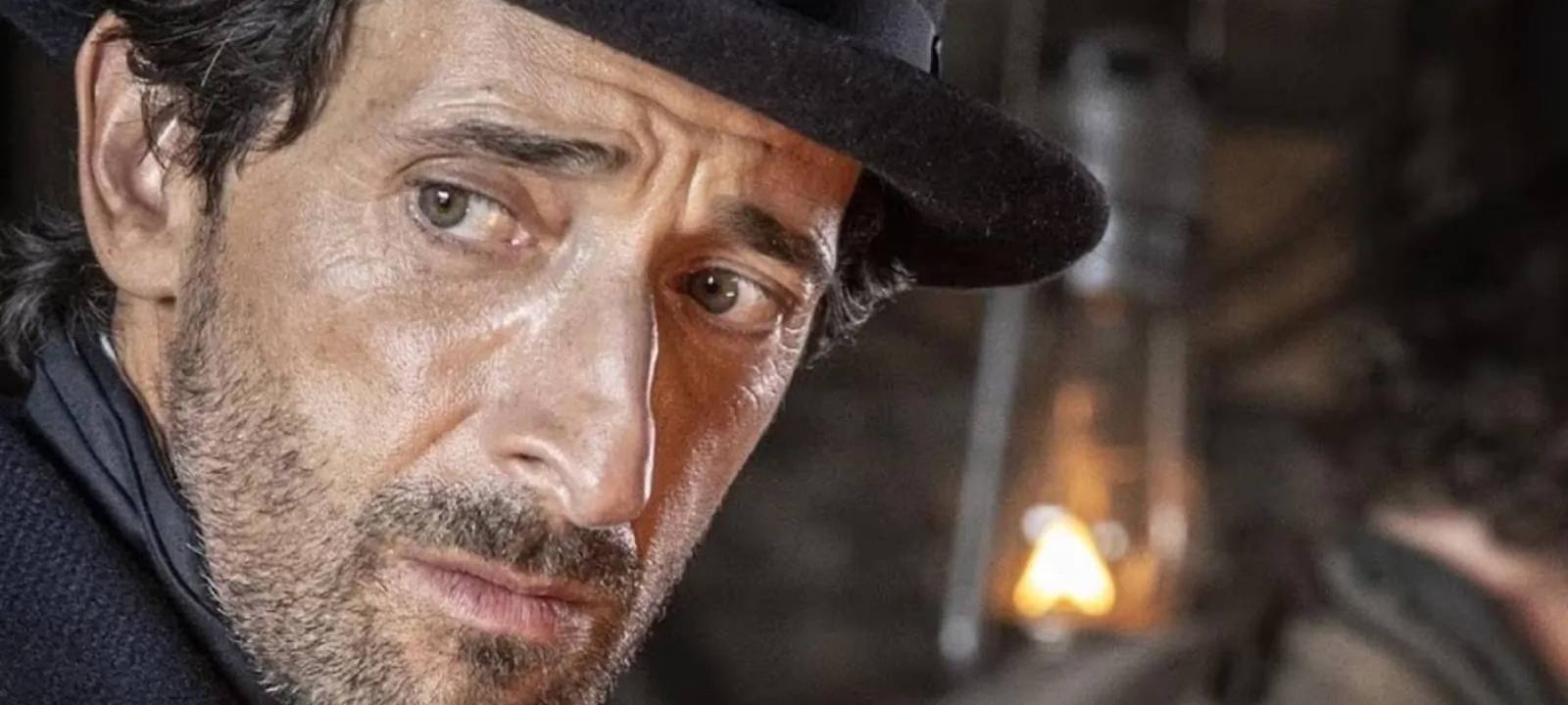 Captain Boone trauert.