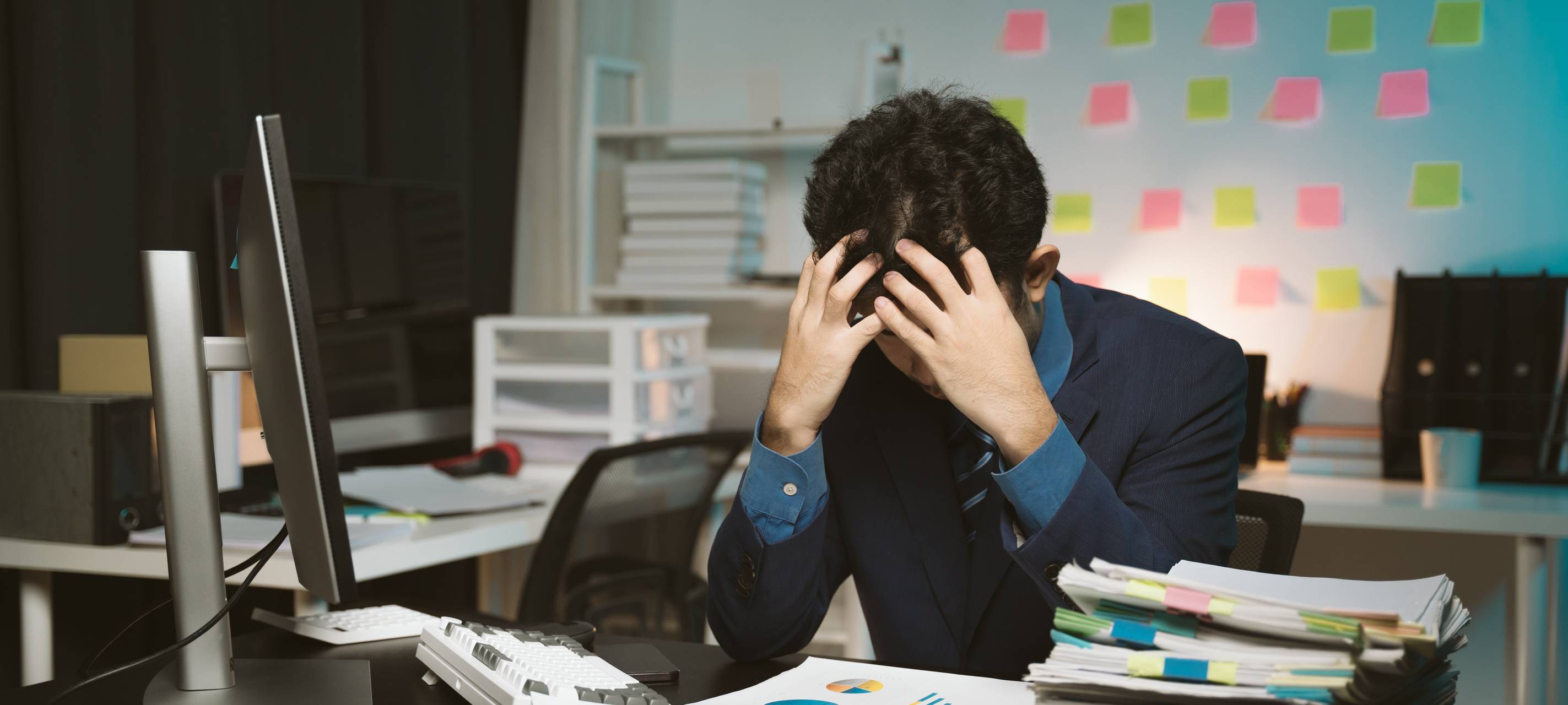 Zu viele Überstunden im Rhein-Kreis Neuss