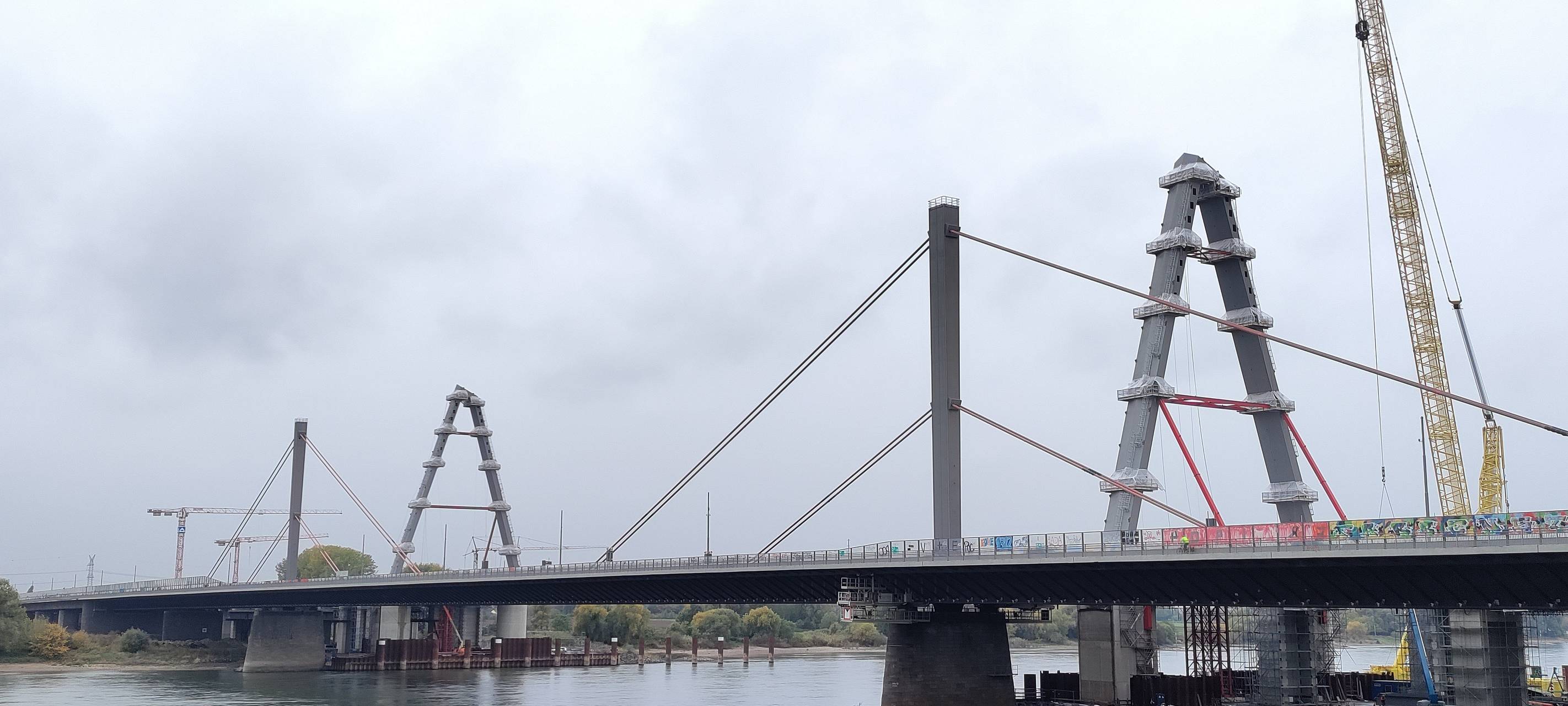 Neue Leverkusener A1-Rheinbrücke ist freigegeben