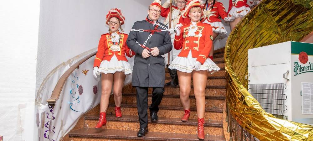 Rathausstürme im Rhein-Kreis Neuss