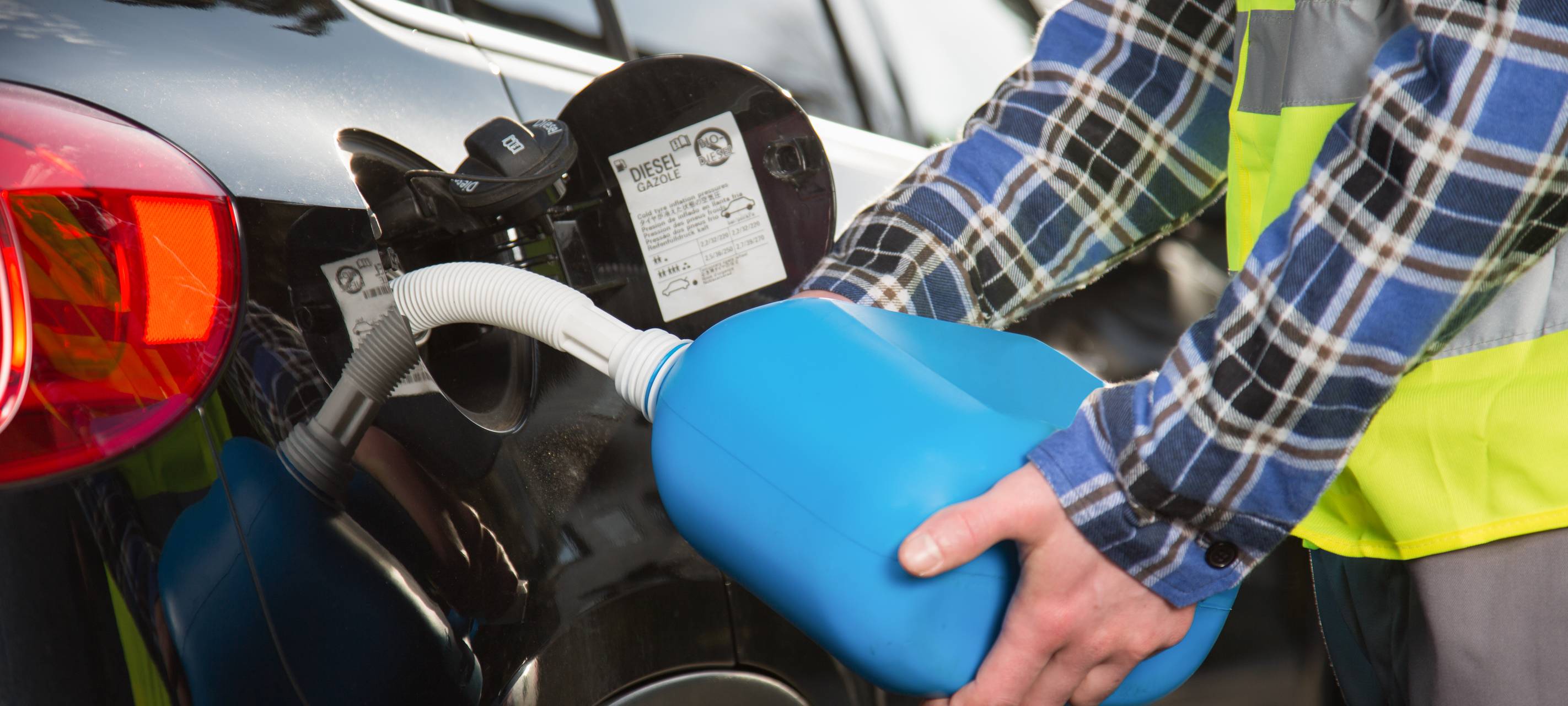 Diesel-Diebstahl in Dormagen: Zwei Tatverdächtige