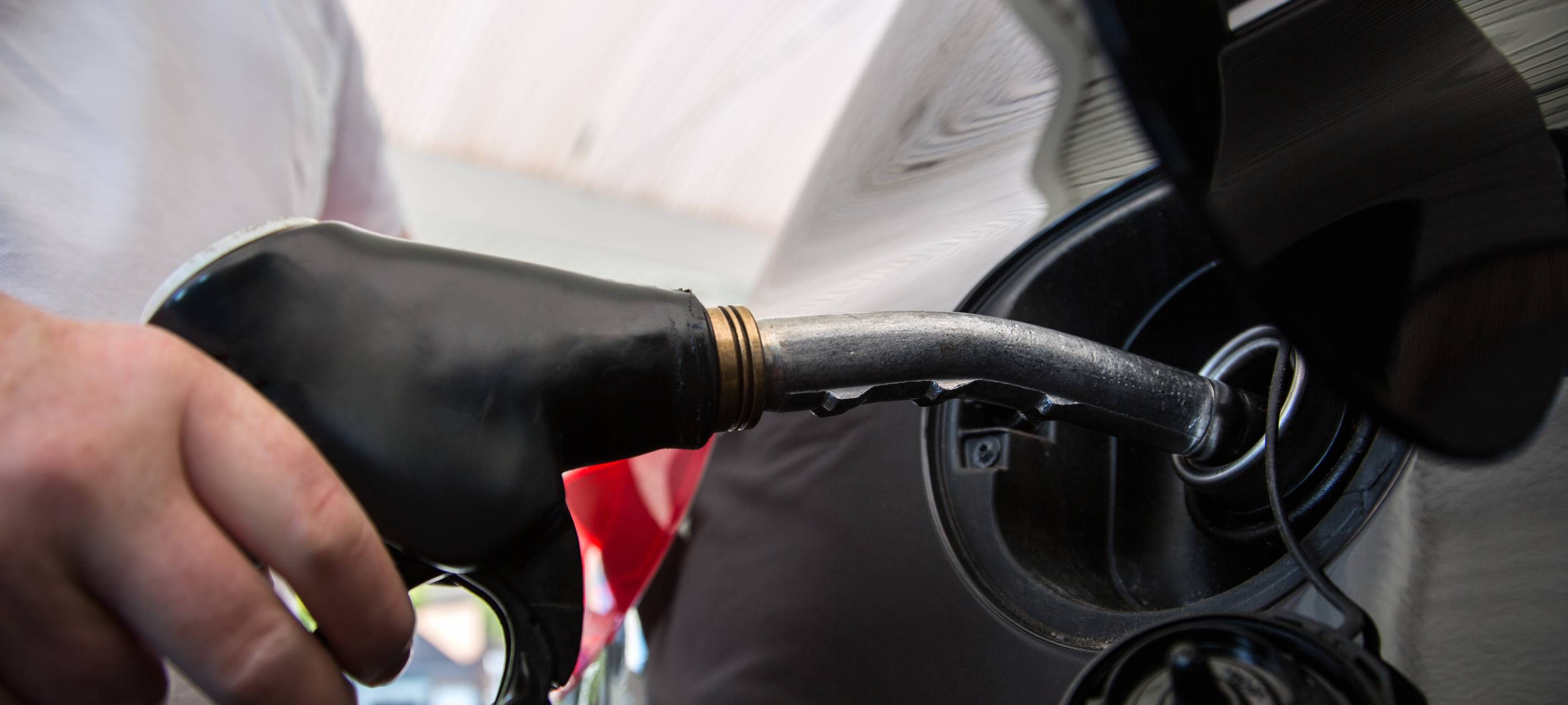 Tanken auch im Rhein-Kreis Neuss immer teurer