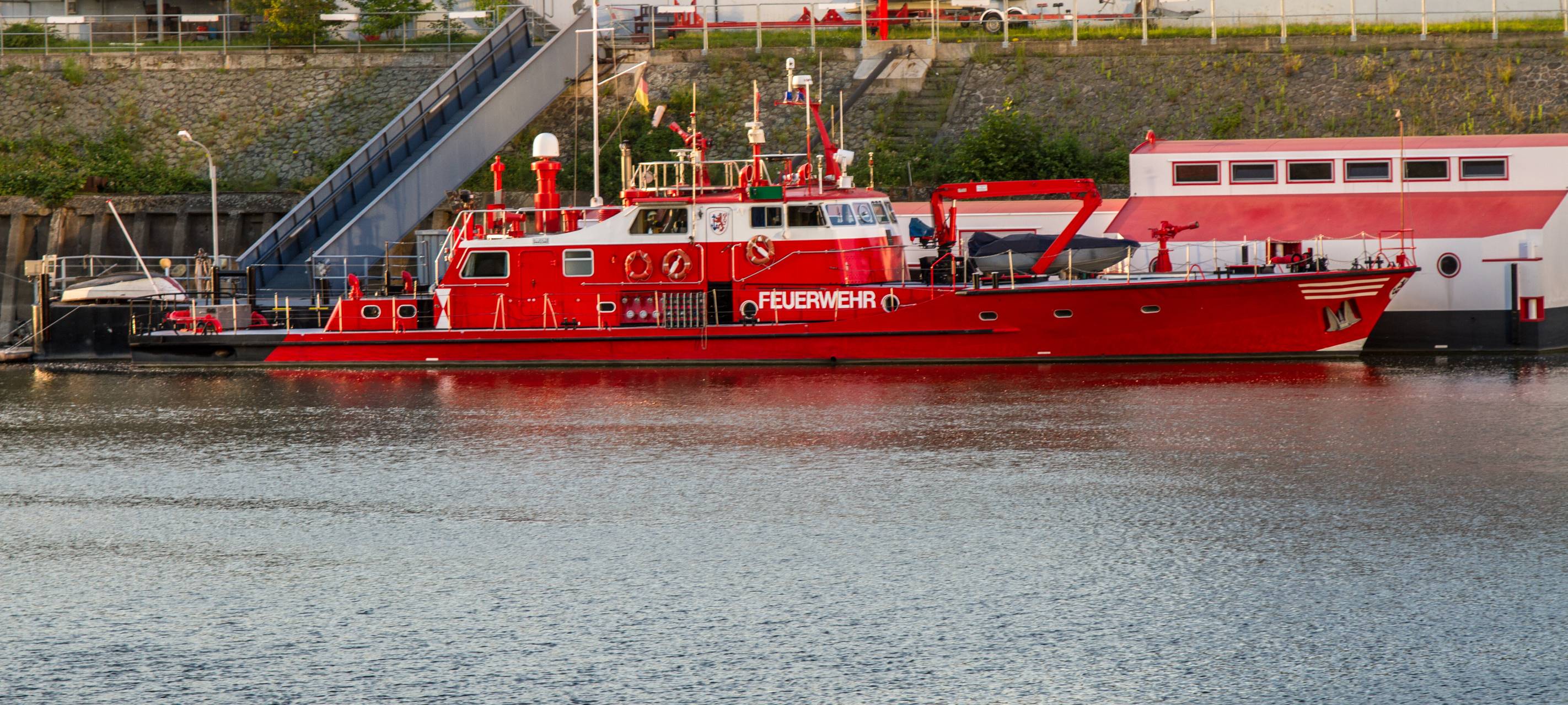 Neusser Kampf um neues Löschboot