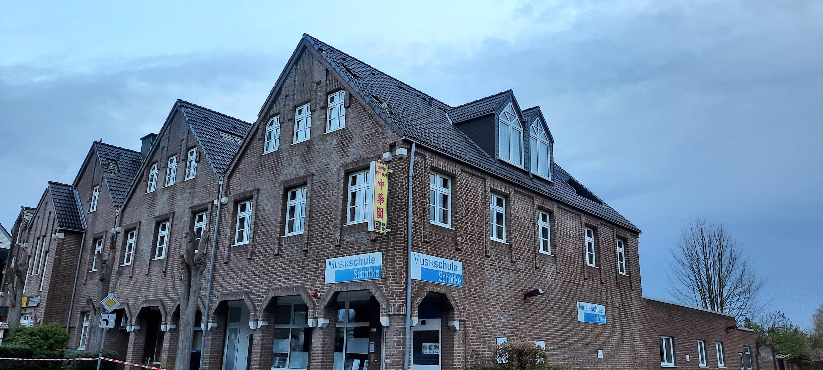 Schweres Unwetter (evtl. Windhose) über Korschenbroich