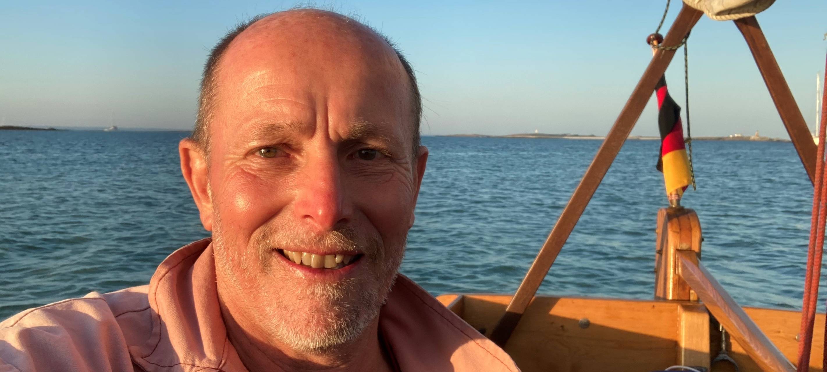 MS Wissenschaft im Neusser Hafen