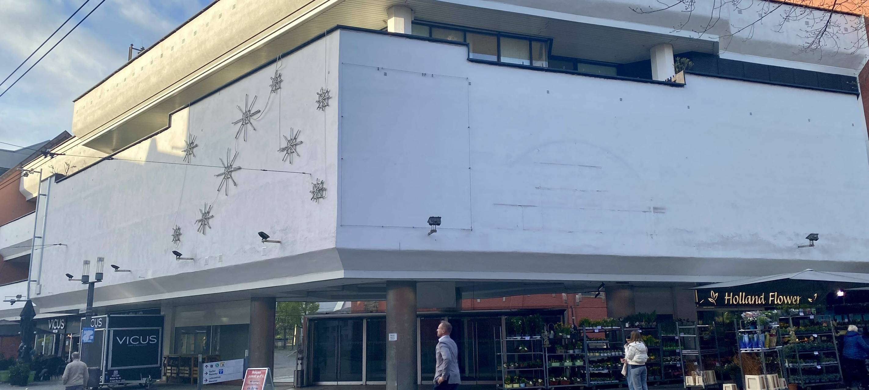 Neuss: Wie geht es mit dem Kaufhof Gebäude weiter?