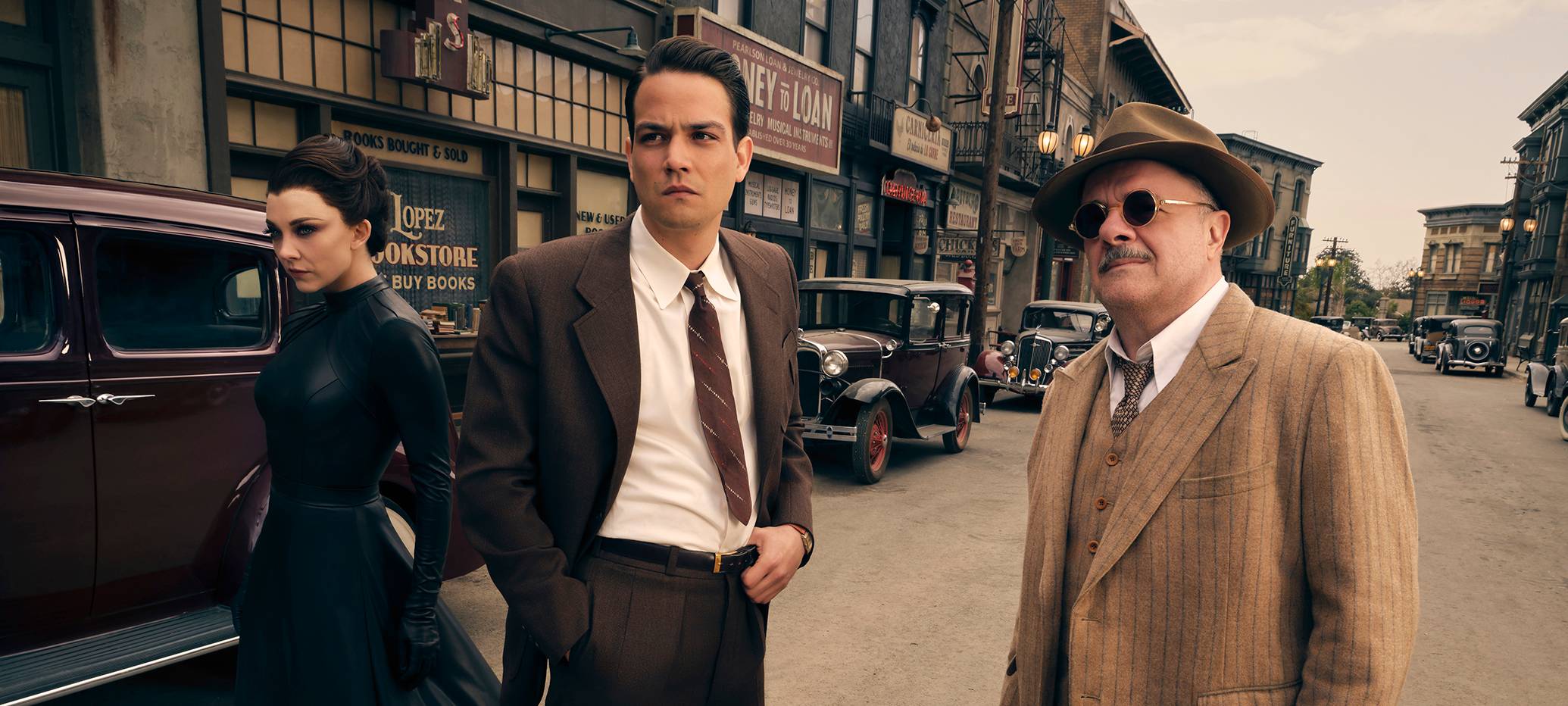 Die beiden Detectives und die mysteriöse Magda.