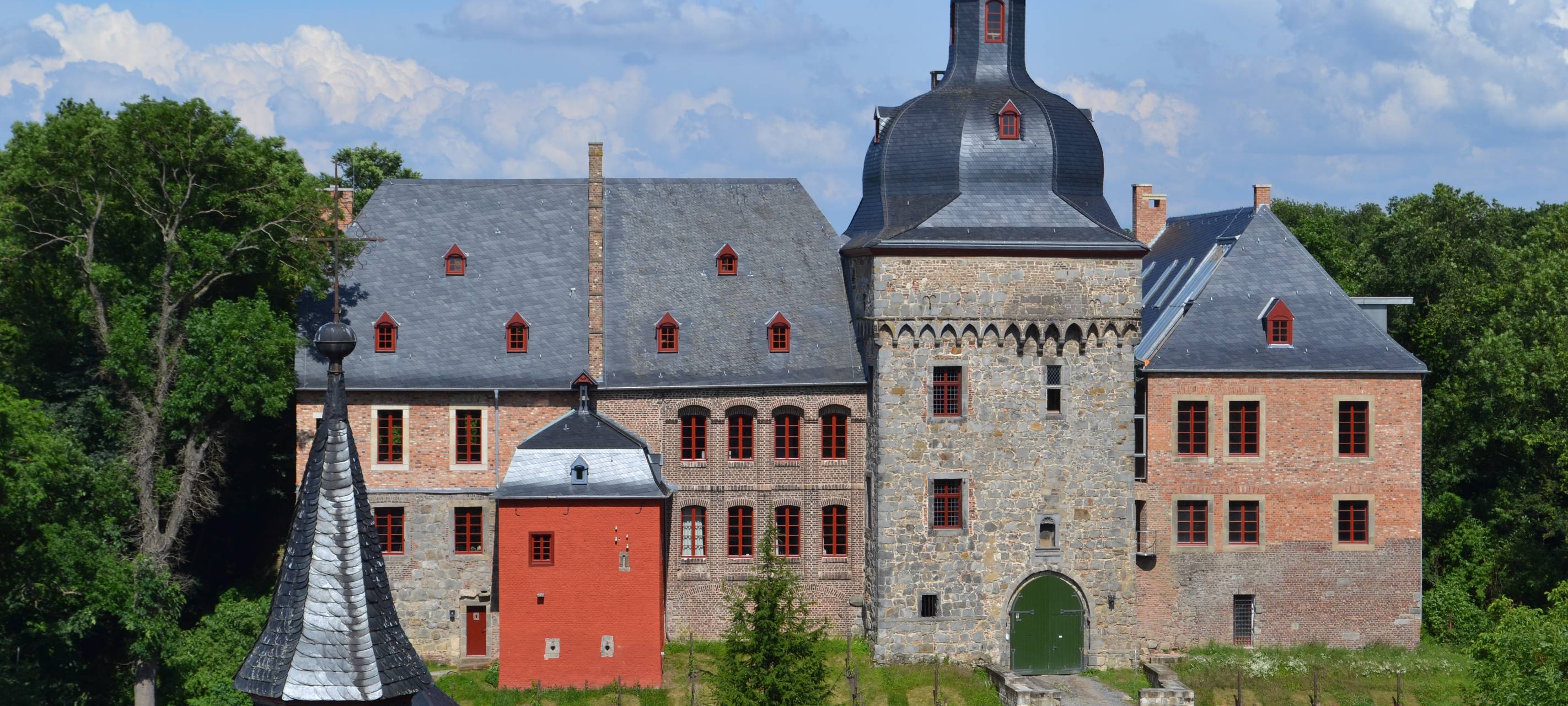 Schloss Liedberg in Korschenbroich