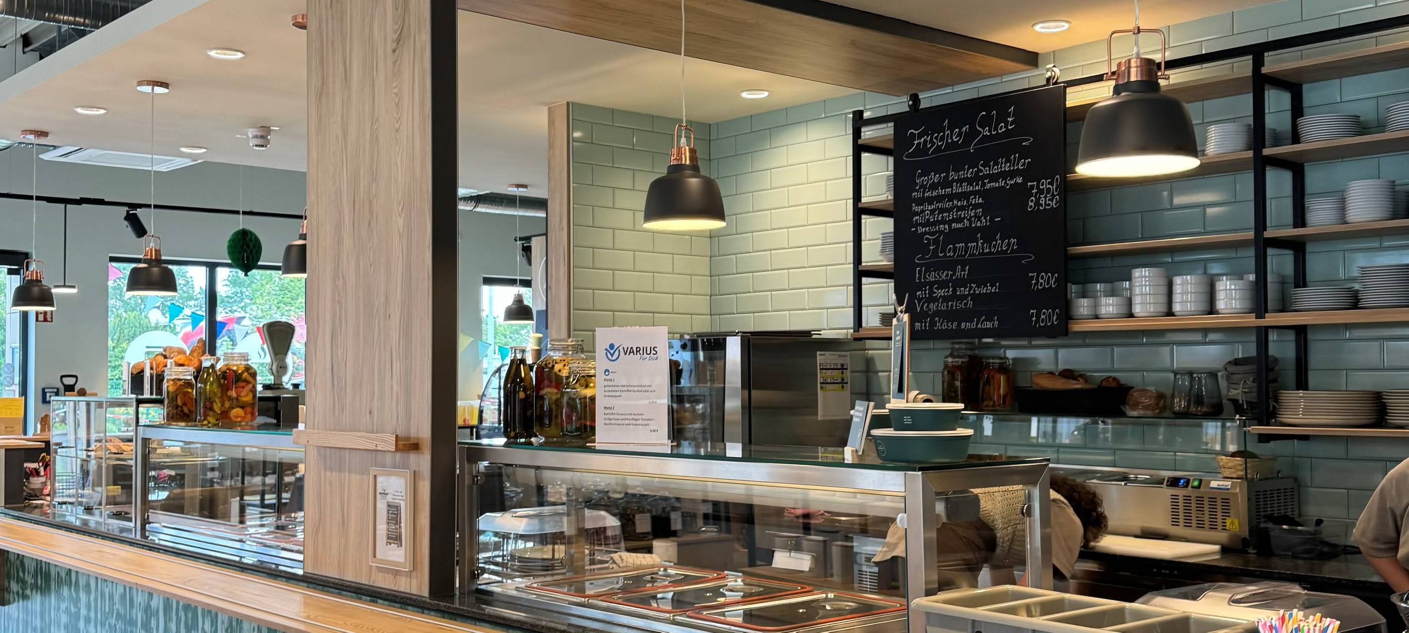 Besuch in den neuen Varius Werkstätten in Jüchen