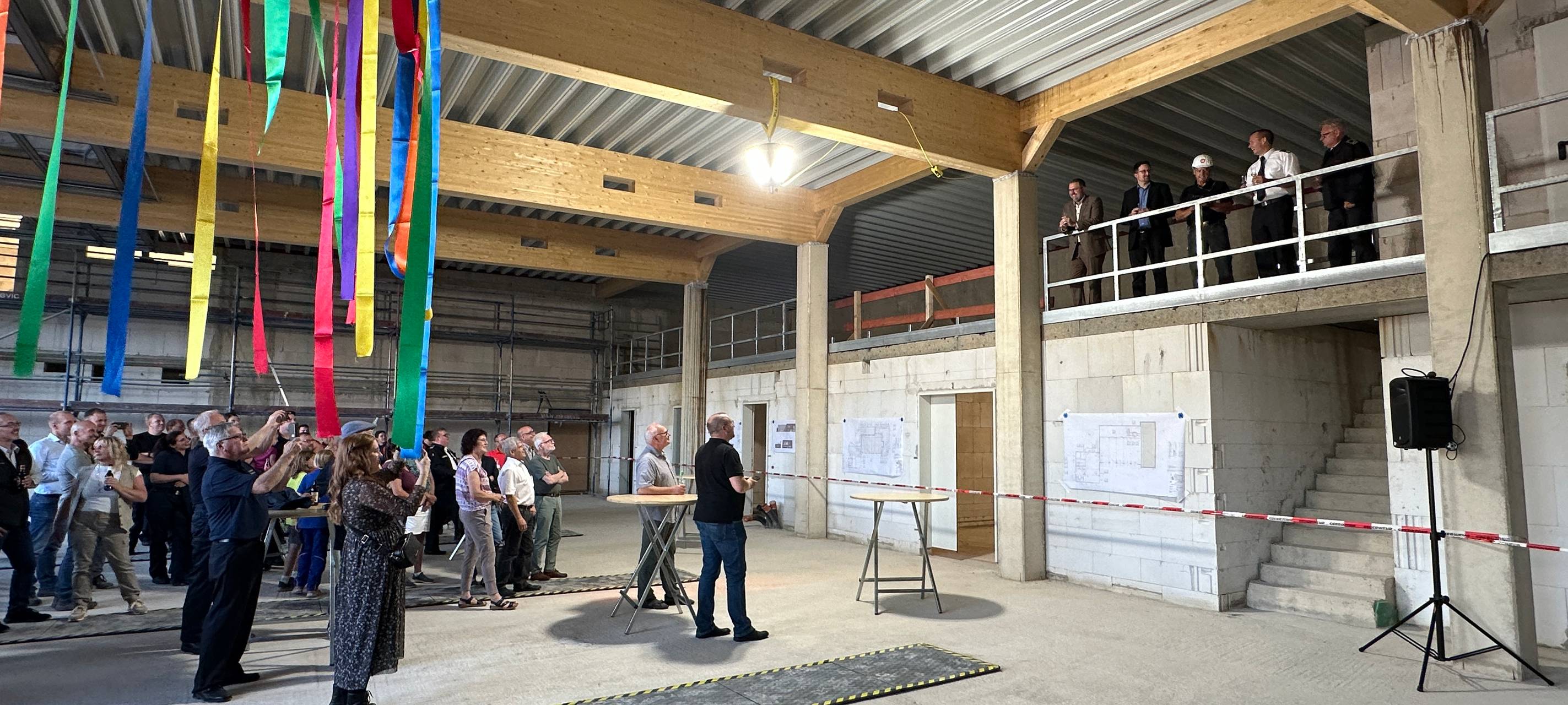 Richtfest für Feuerwehrgerätehaus in Dormagen-Stürzelberg