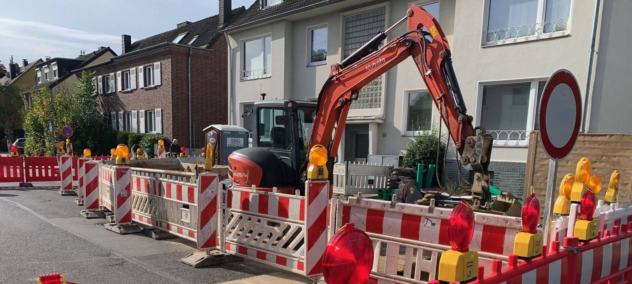 Römerstraße in Meerbusch-Büderich wegen Hohlraum gesperrt