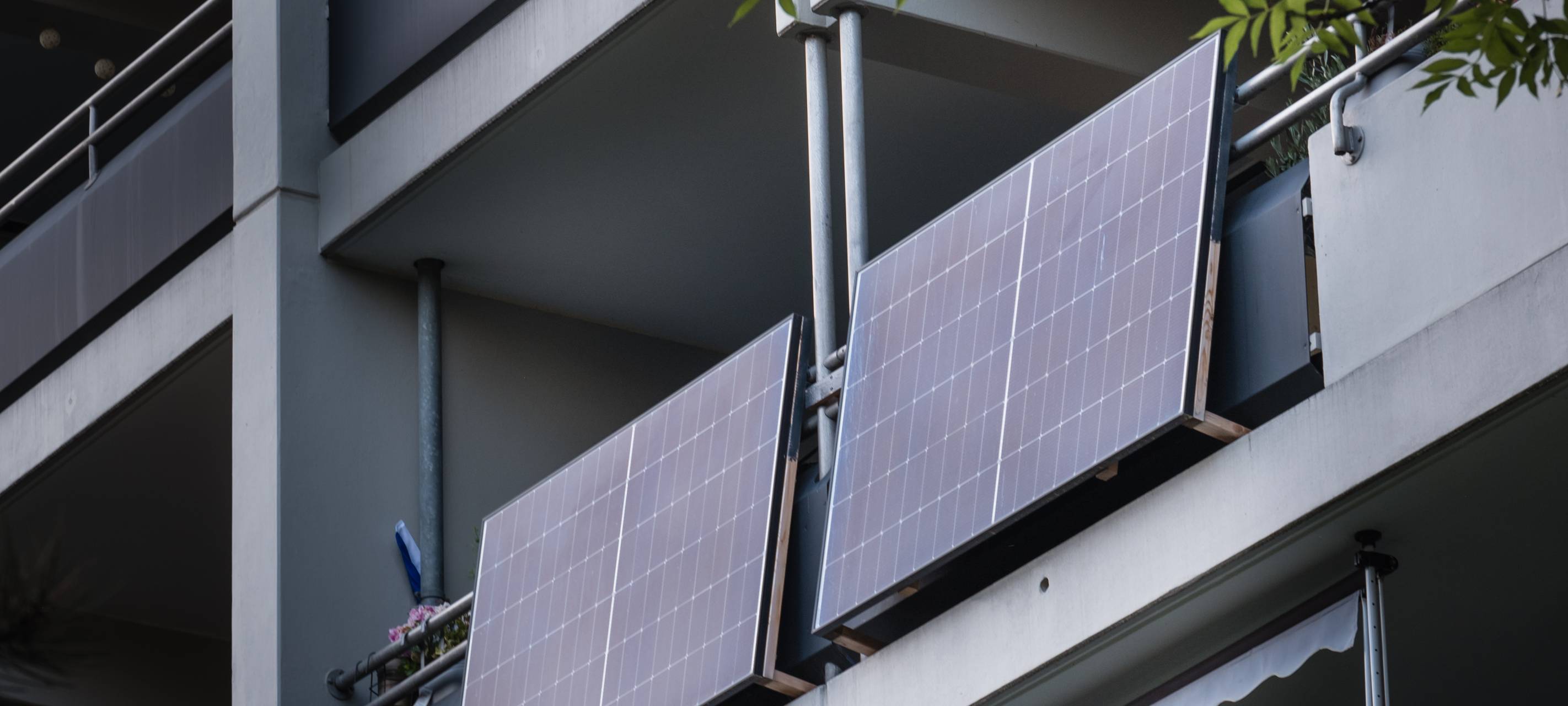 Förderungen für Balkonkraftwerke in Neuss und Rommerskirchen
