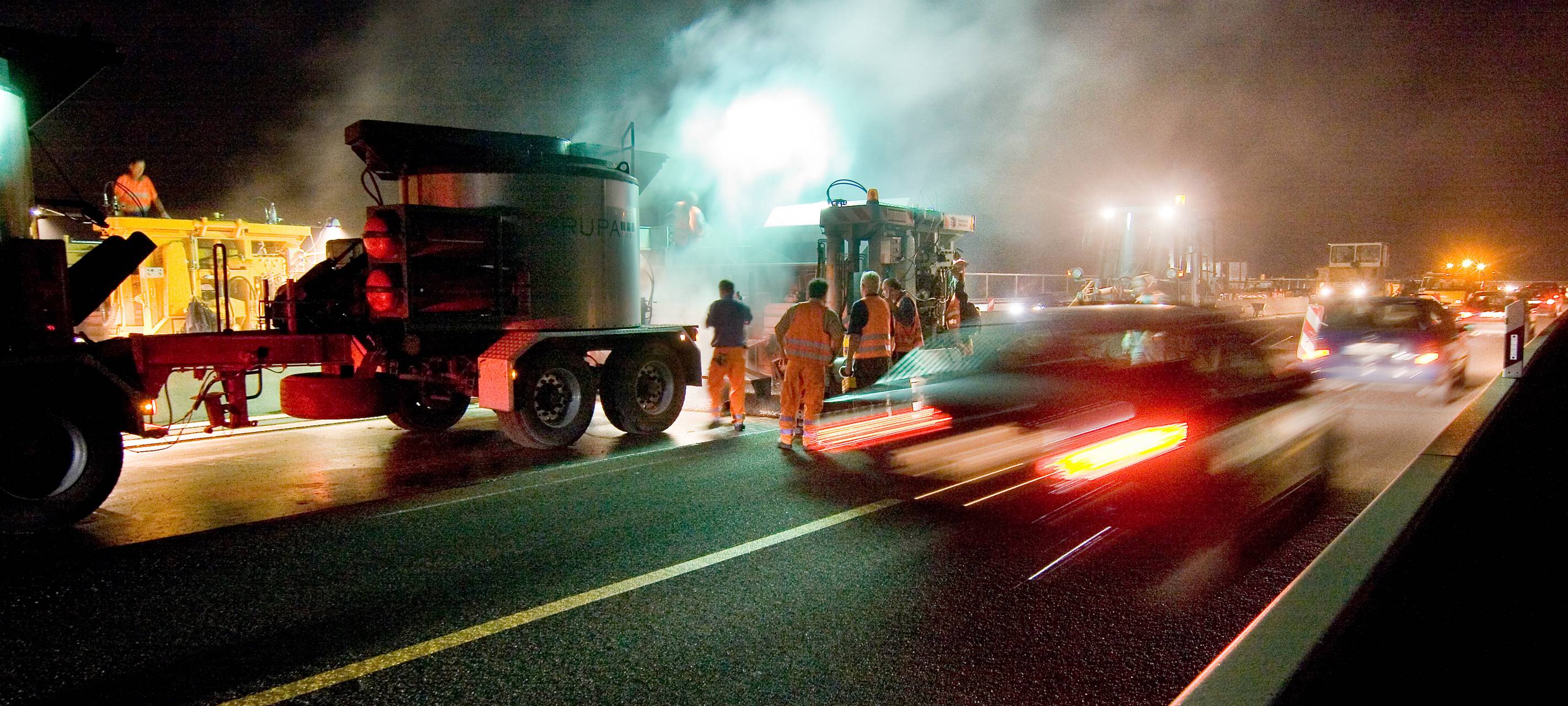 Baustelle in der Nacht Straßen.NRW