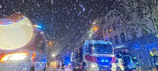 Dachstuhlbrand auf Further Straße in Neuss