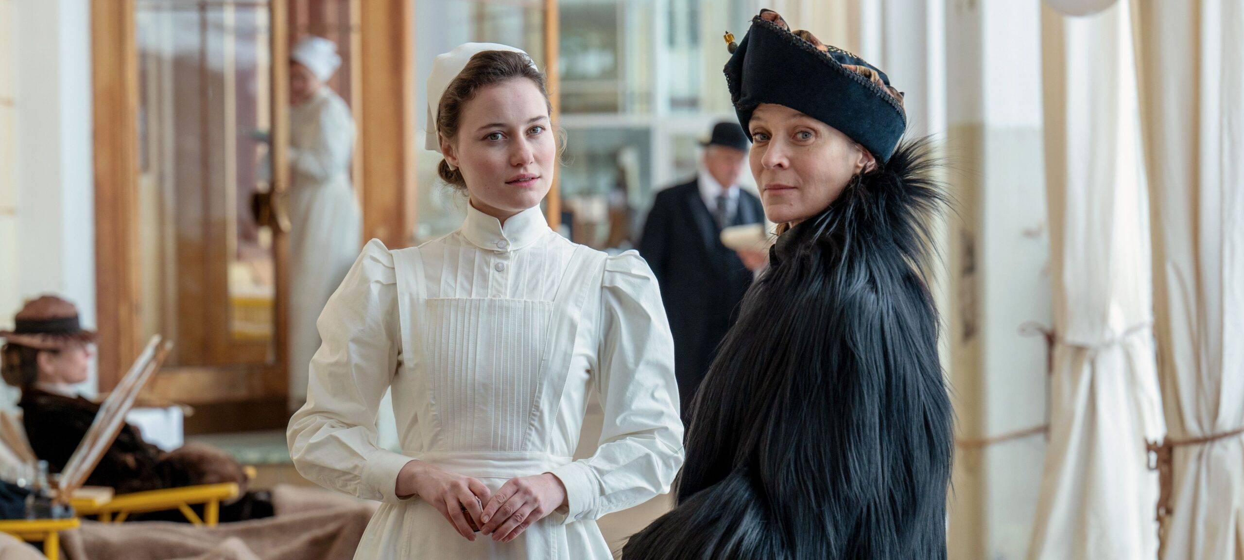 Johanna trifft auf Gräfin von Hausner.