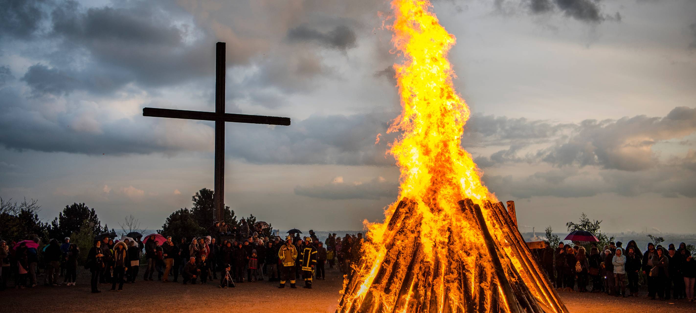 Bessere Bedingungen für Osterfeuer im Rhein-Kreis Neuss