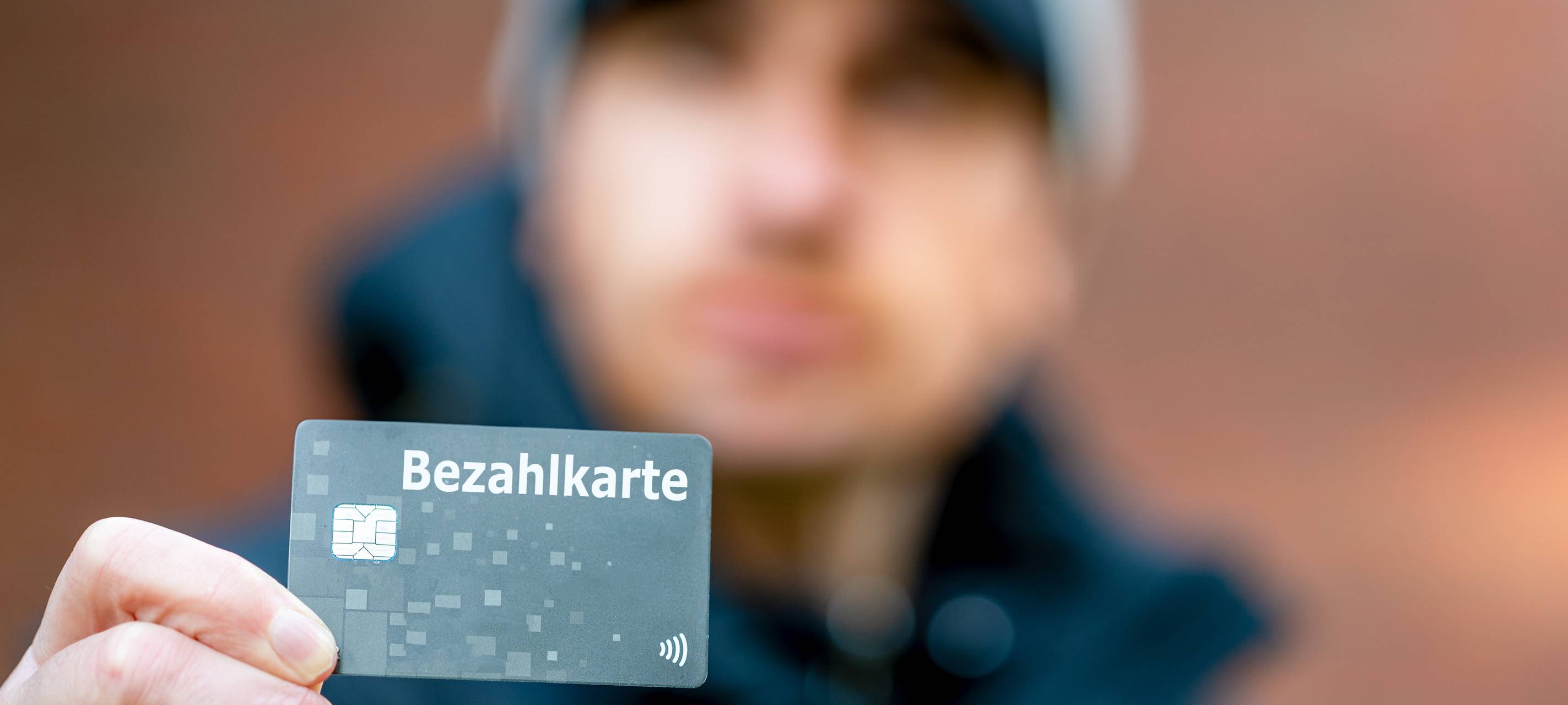 Bezahlkarte für Asylbewerber: Diskussion in Meerbusch