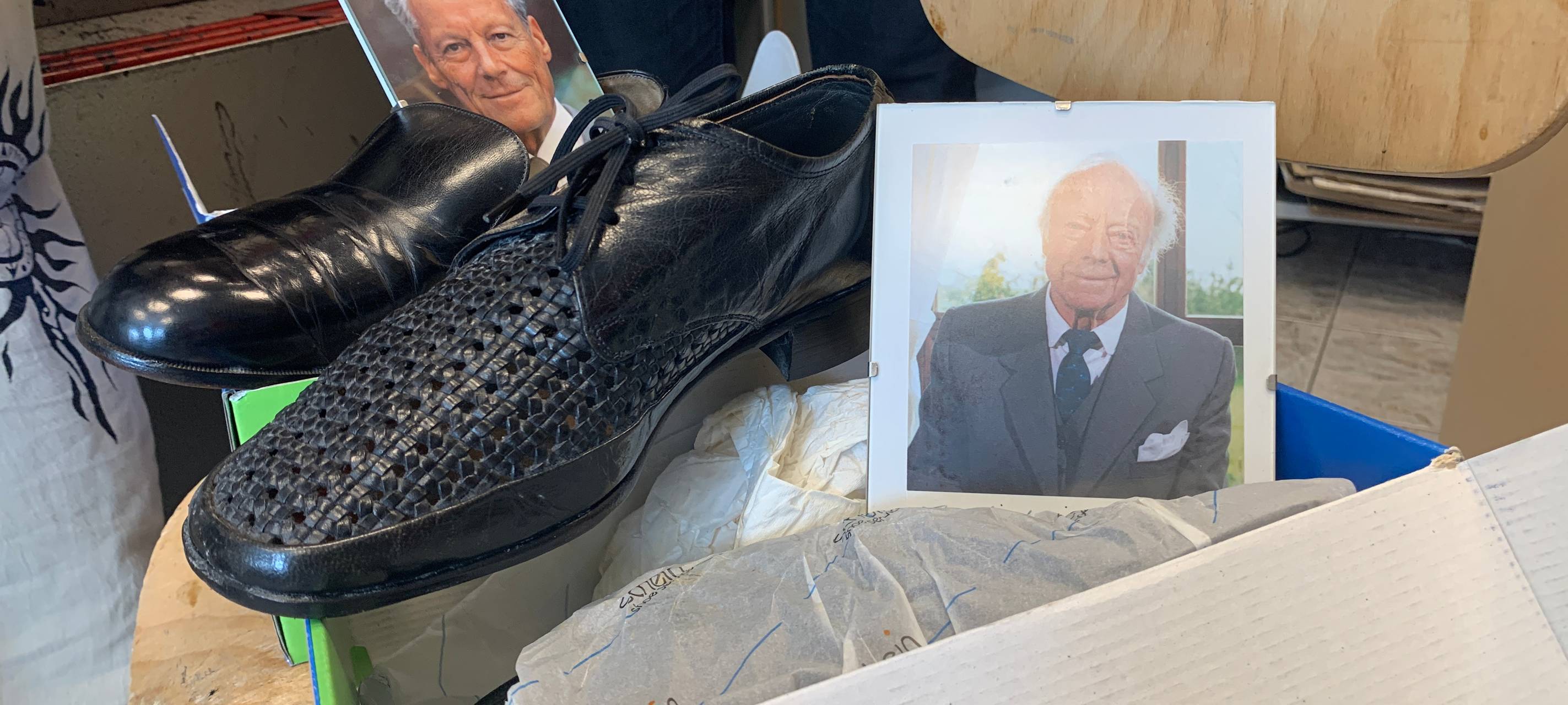 Seltene Promi-Schuhsammlung in Dormagen