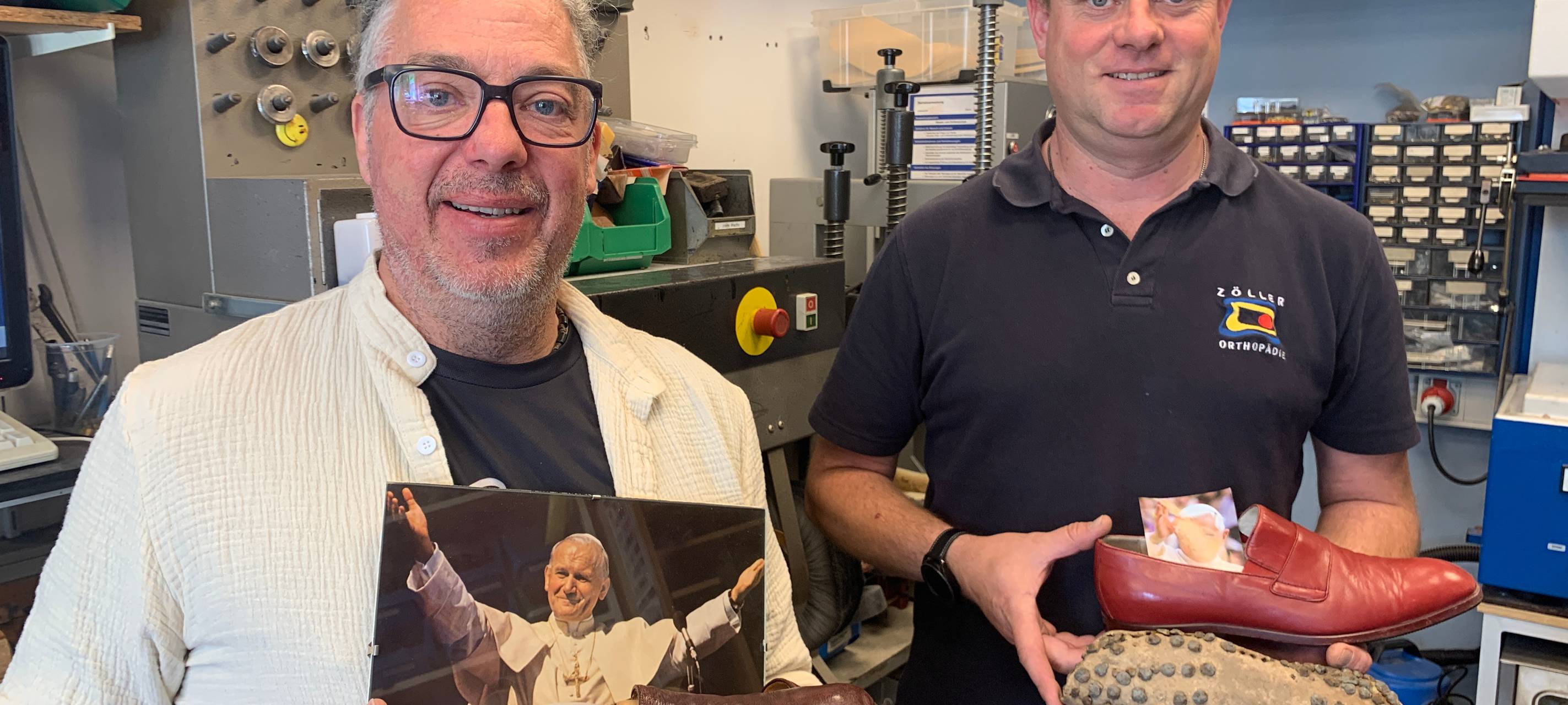 Seltene Promi-Schuhsammlung in Dormagen