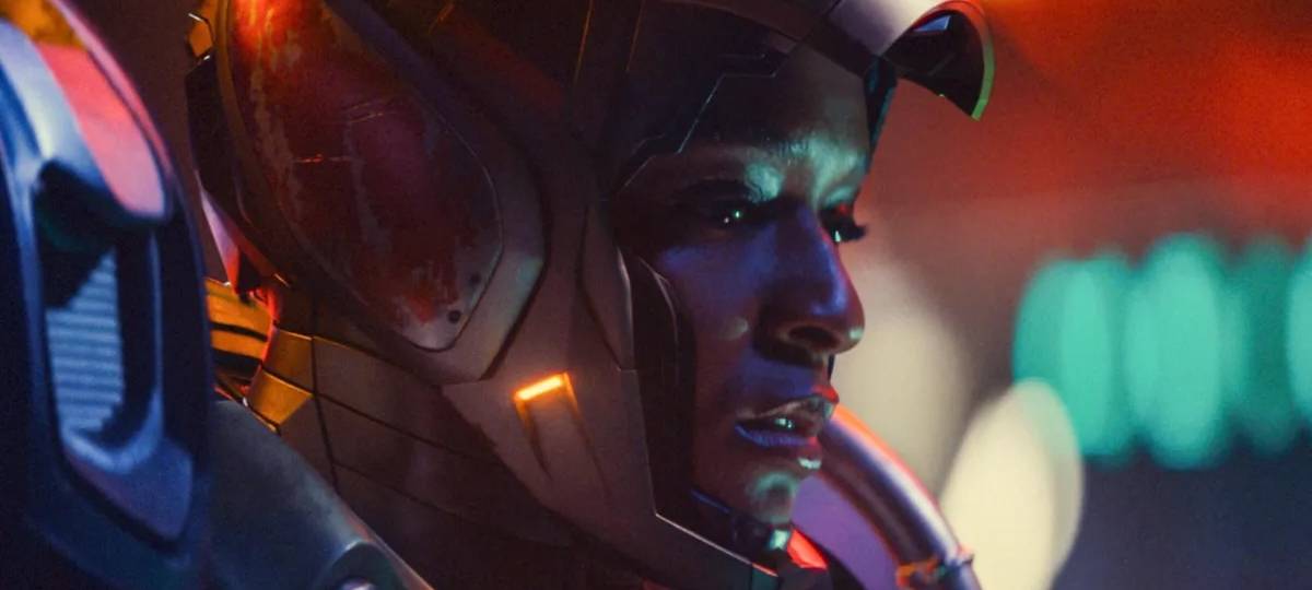 Riri in ihrem Kampfanzug.