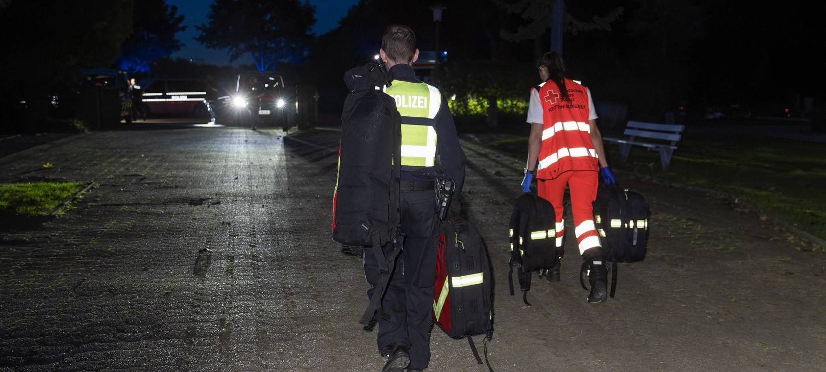 Tödliche Messerattacke in Neuss: Polizei ermittelt