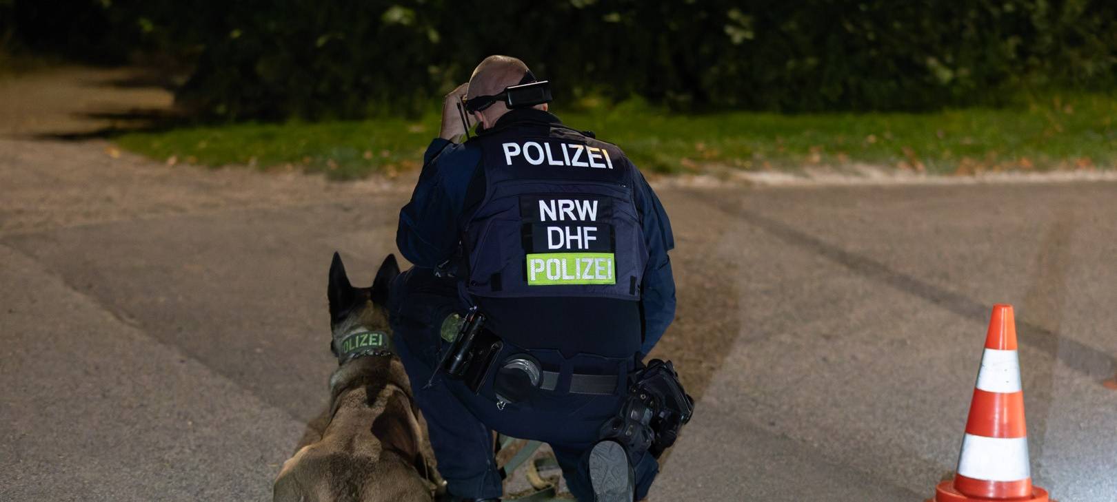 Schüsse in Grevenbroich-Neuenhausen: Mann auf Parkplatz verletzt