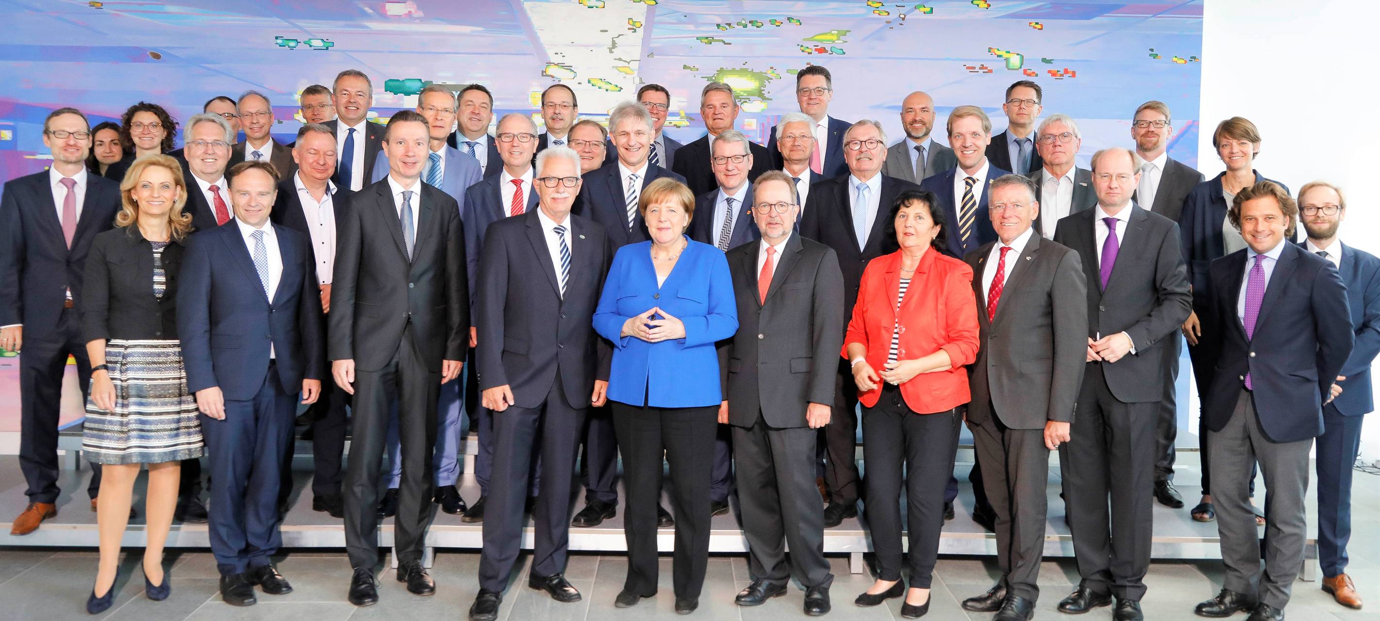 Treffen der NRW-Landräte bei Kanzlerin Merkel