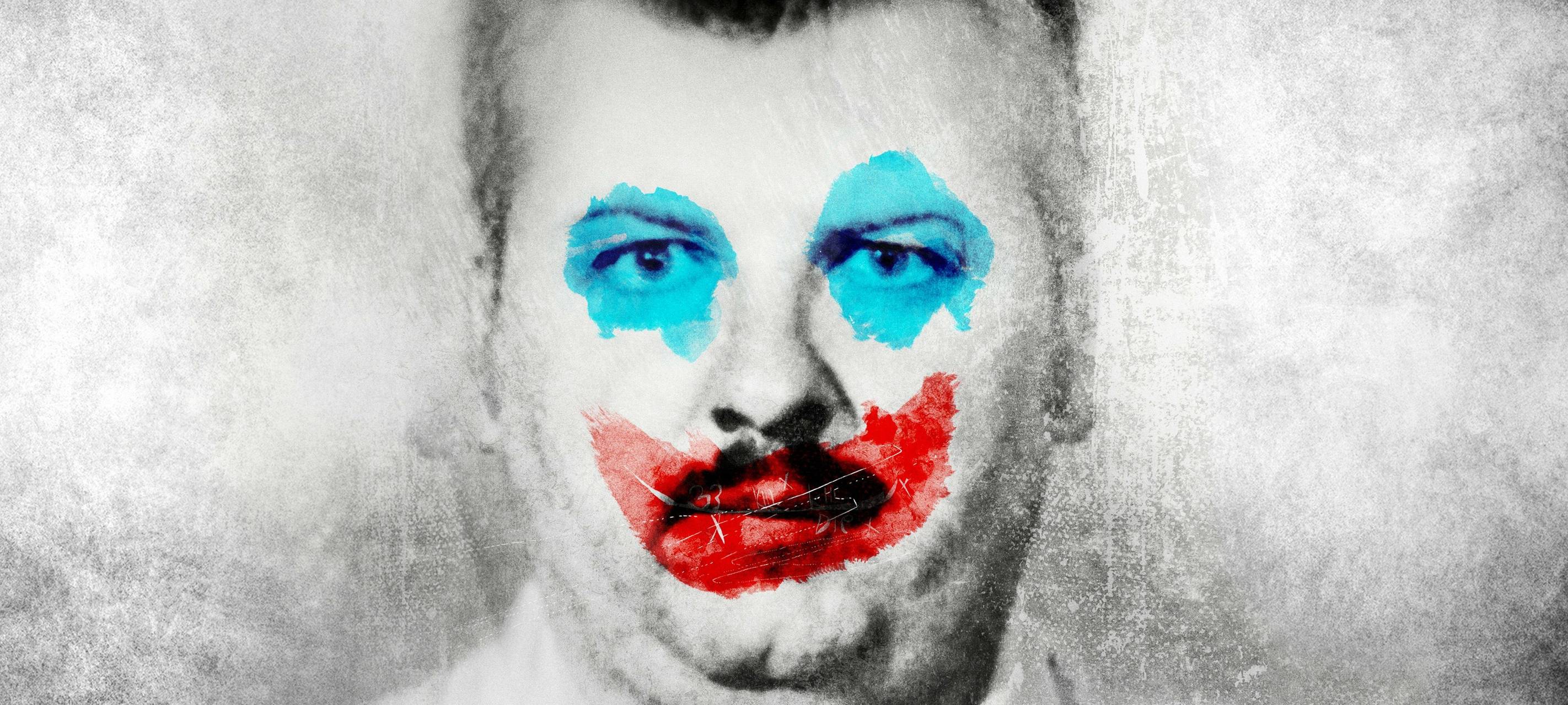 John darf unerkannt morden.