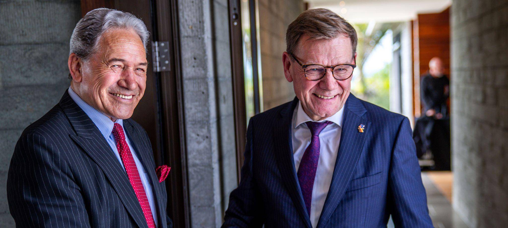 Außenminister besucht Neuseeland