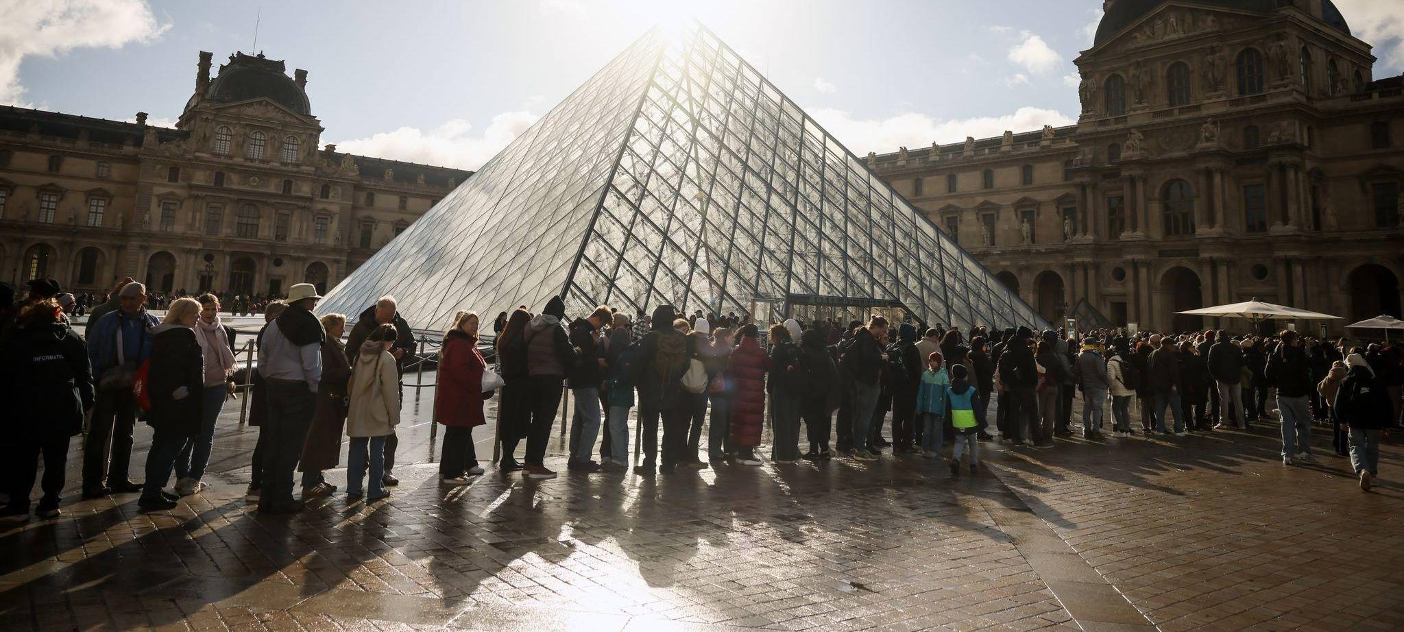Der Louvre in Paris