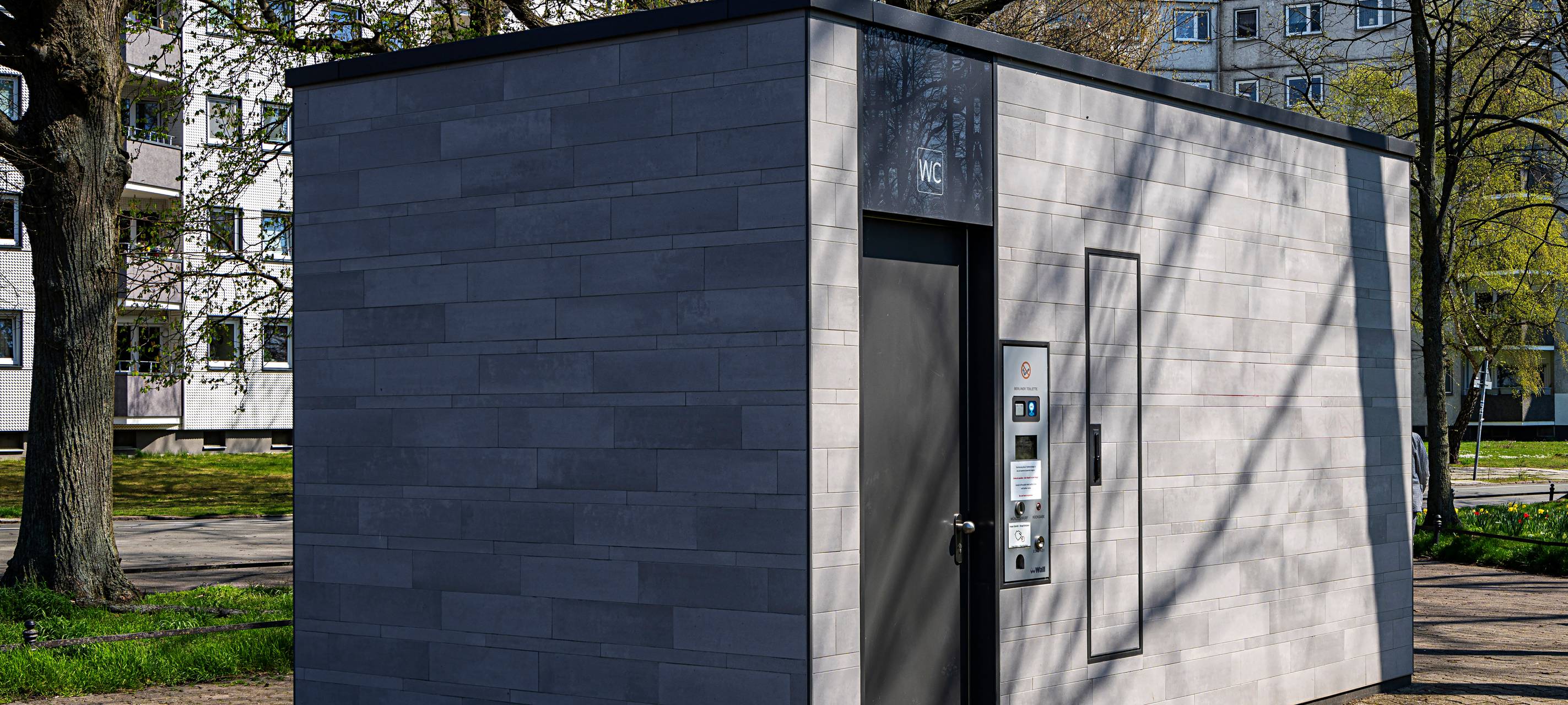 Neue öffentliche Toilette für Zons geplant?