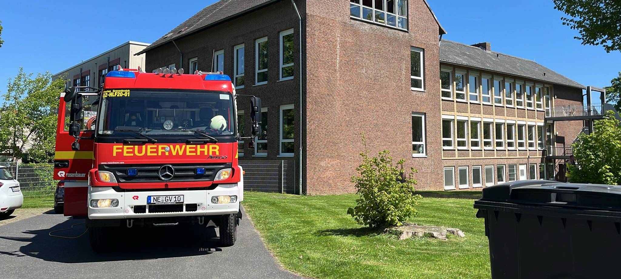 Brand in Grevenbroicher Schule: Hinweise auf Brandstiftung
