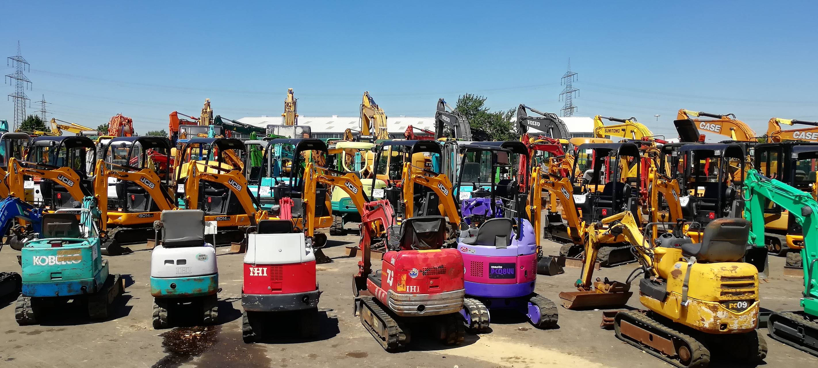 Bagger unterm Hammer