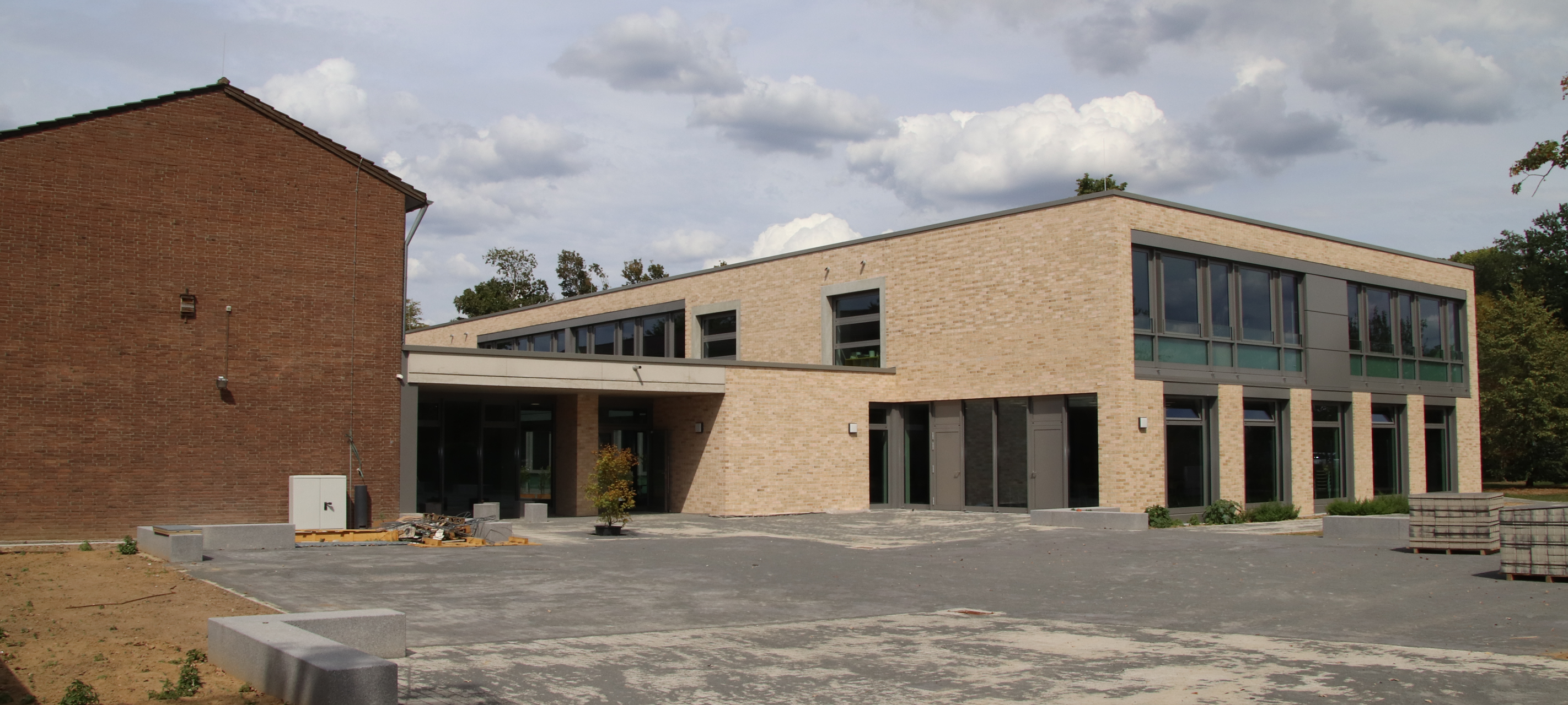 Schulsanierungen in Neuss fast fertig