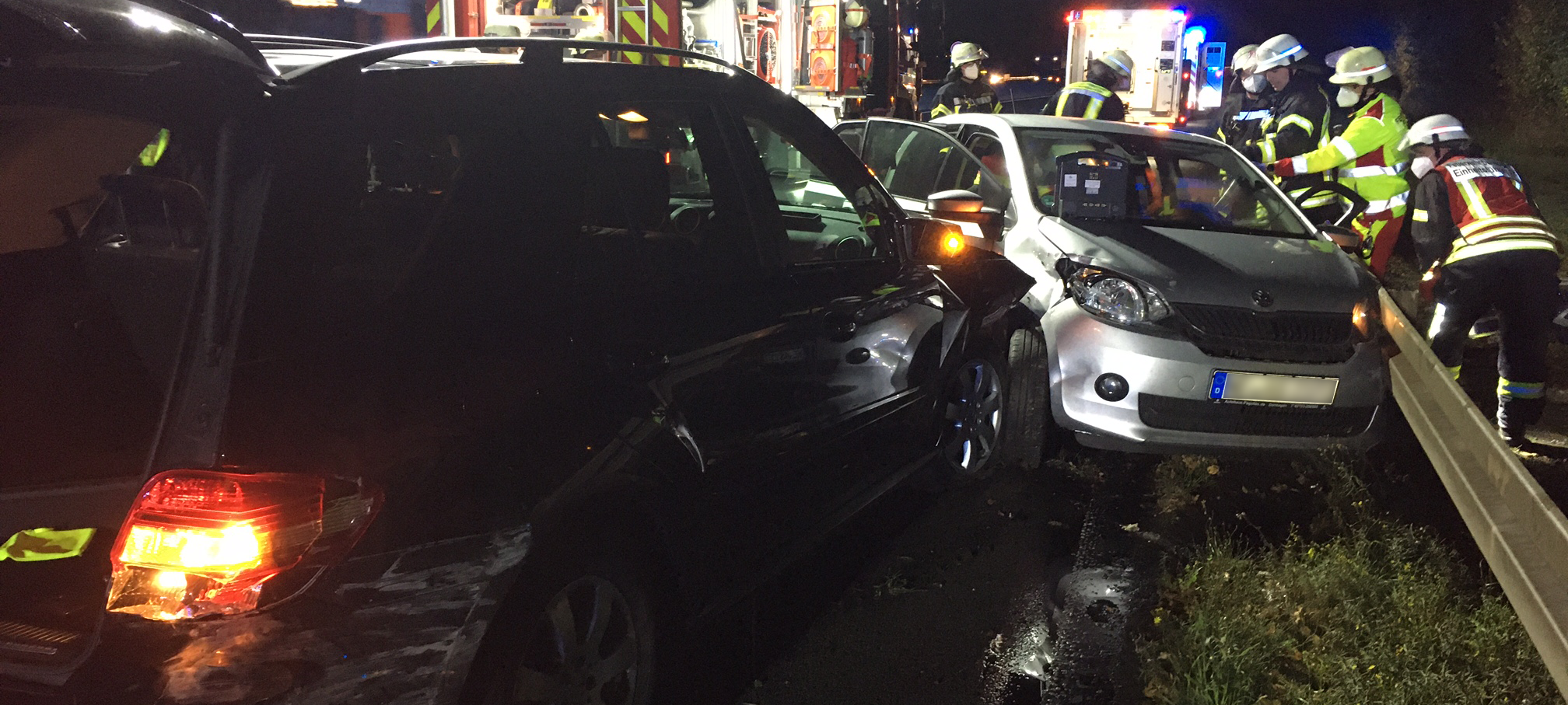 Unfall auf A57 bei Dormagen sorgt für Verkehrschaos